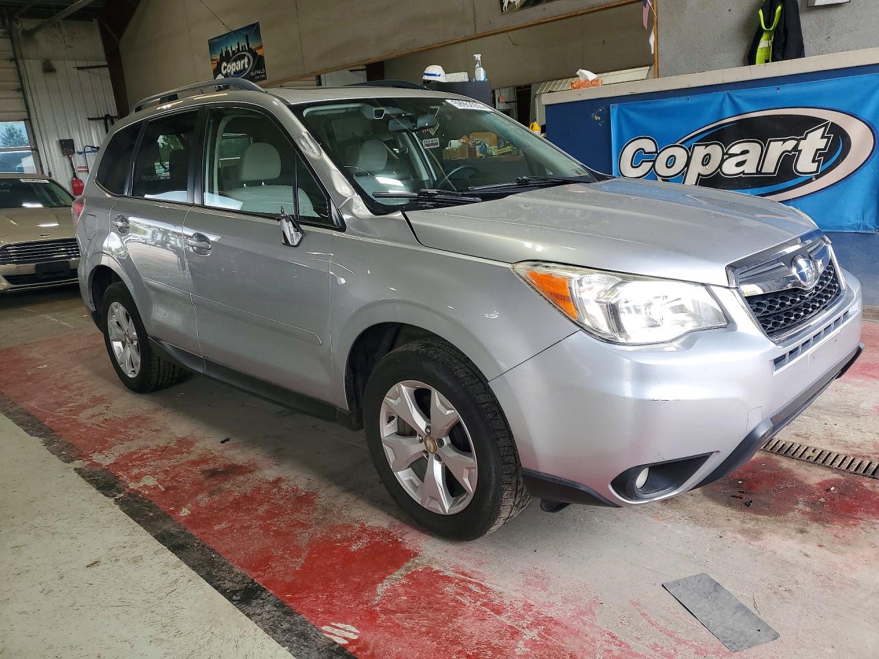 2015 Subaru Forester 2.5i Premium Silver vin: JF2SJAFC9FH578414