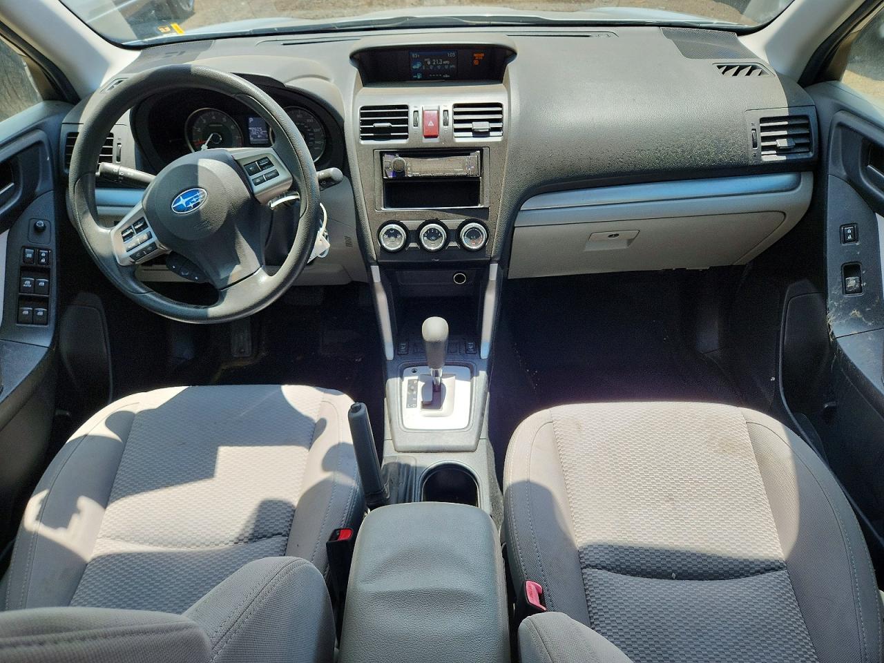2015 Subaru Forester 2.5i Premium Серебряный vin: JF2SJAFCXFH555210
