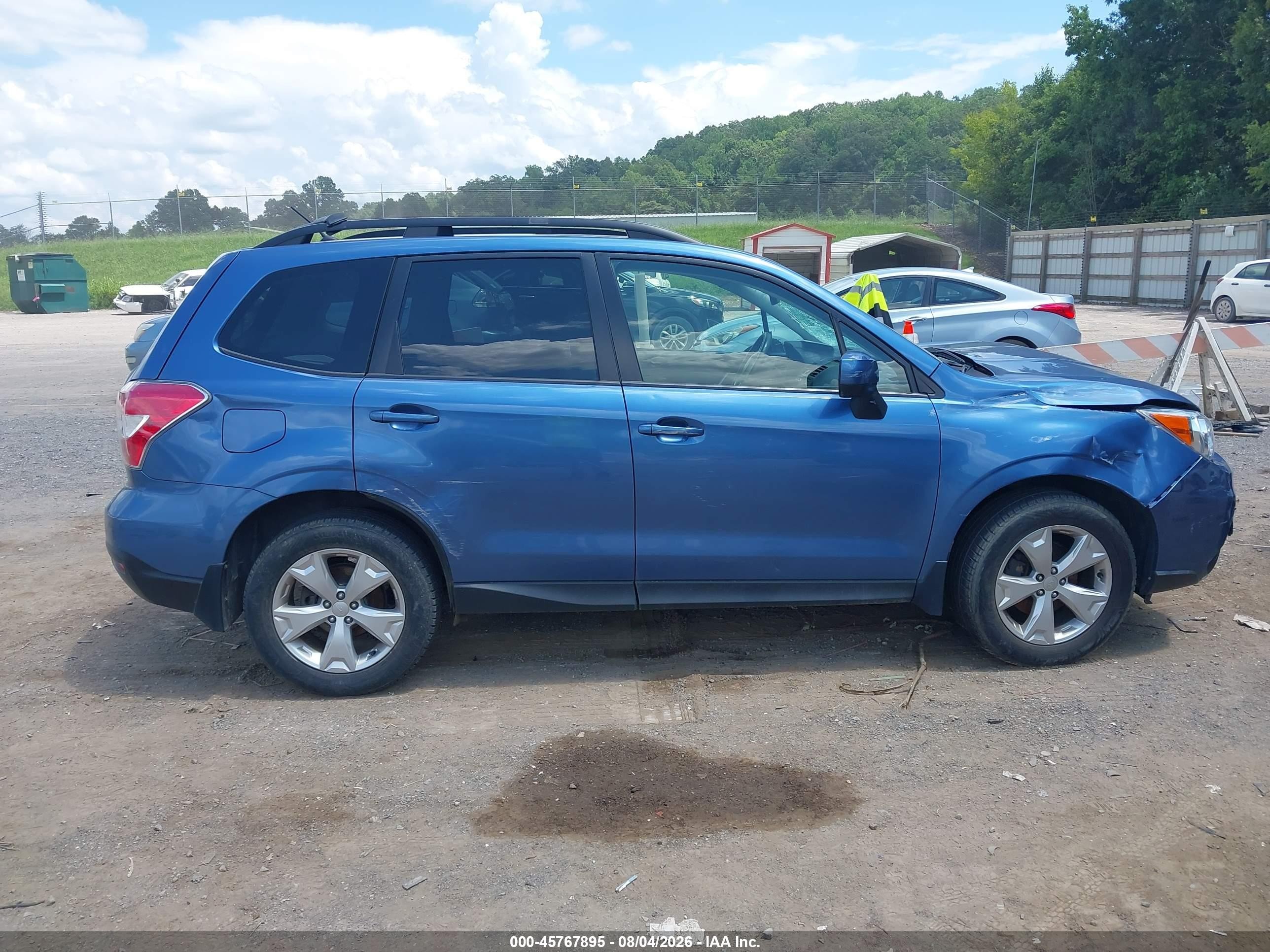 2015 Subaru Forester 2.5i Premium Blue vin: JF2SJAFCXFH598204