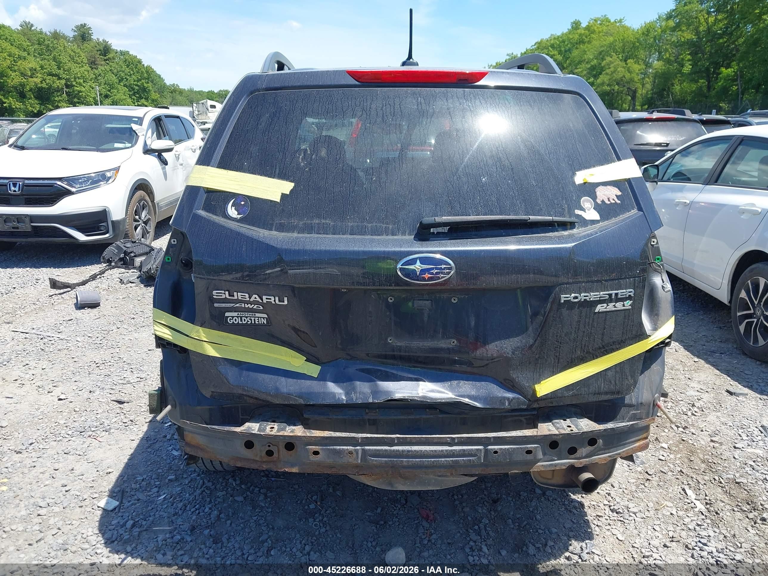 2014 Subaru Forester 2.5i Premium Black vin: JF2SJAGC0EH421061