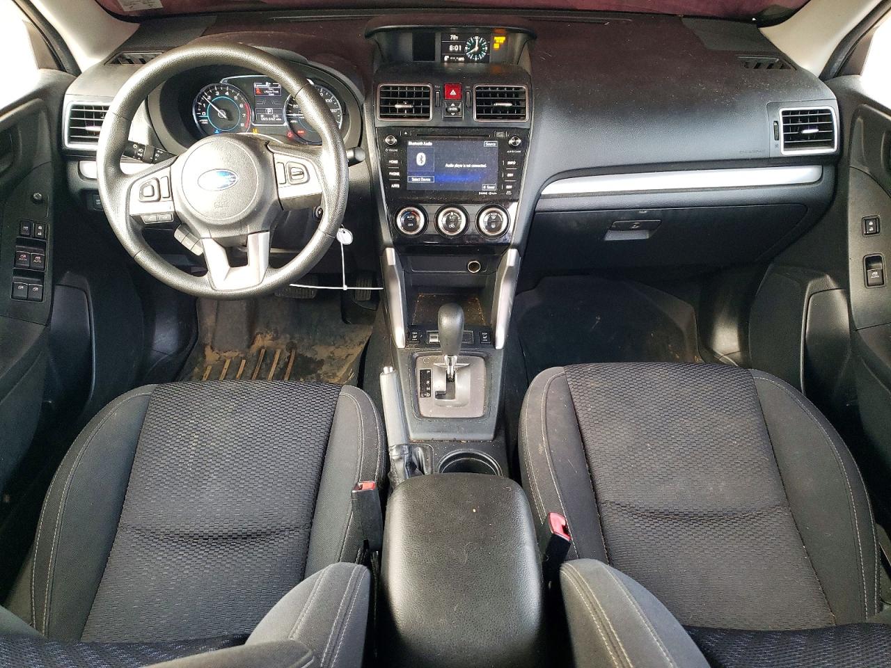 2017 Subaru Forester 2.5i Premium Silver vin: JF2SJAGC0HH543200