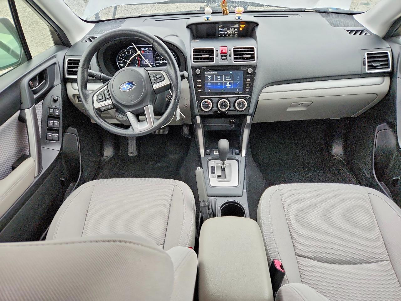 2018 Subaru Forester 2.5i Premium Silver vin: JF2SJAGC0JH459108