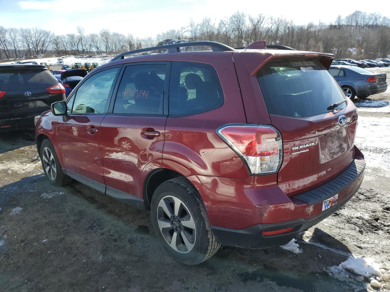 2018 Subaru Forester 2.5i Premium Red vin: JF2SJAGC0JH575554