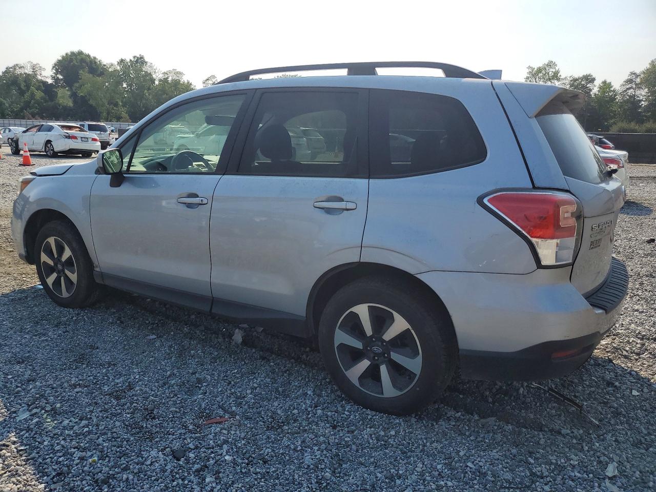 2017 Subaru Forester 2.5i Premium Silver vin: JF2SJAGC1HH503563