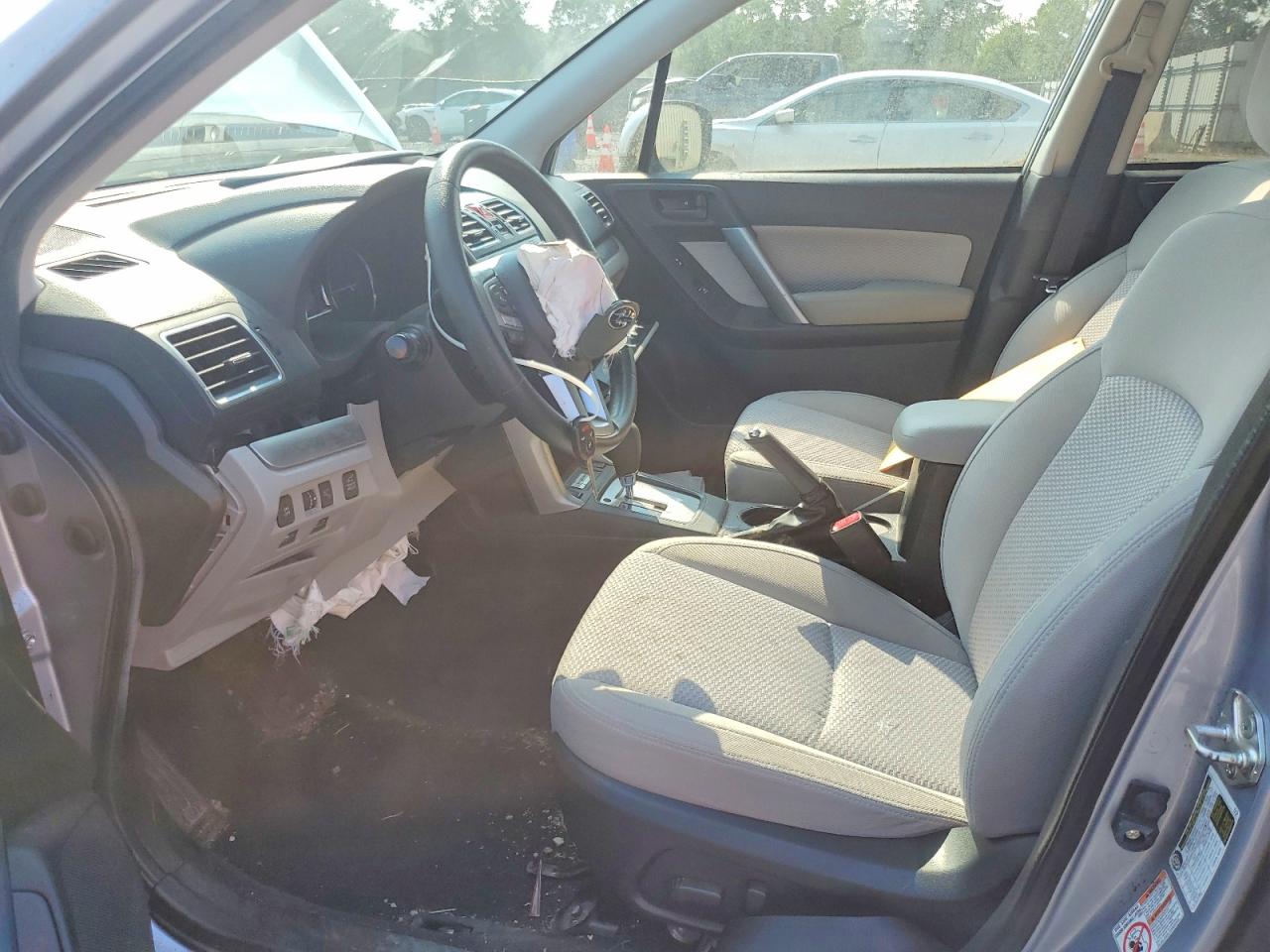 2017 Subaru Forester 2.5i Premium Silver vin: JF2SJAGC1HH503563
