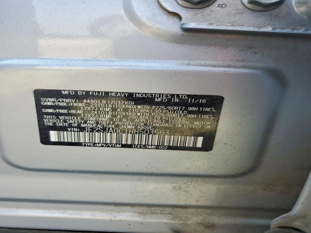 2017 Subaru Forester 2.5i Premium Silver vin: JF2SJAGC1HH503563