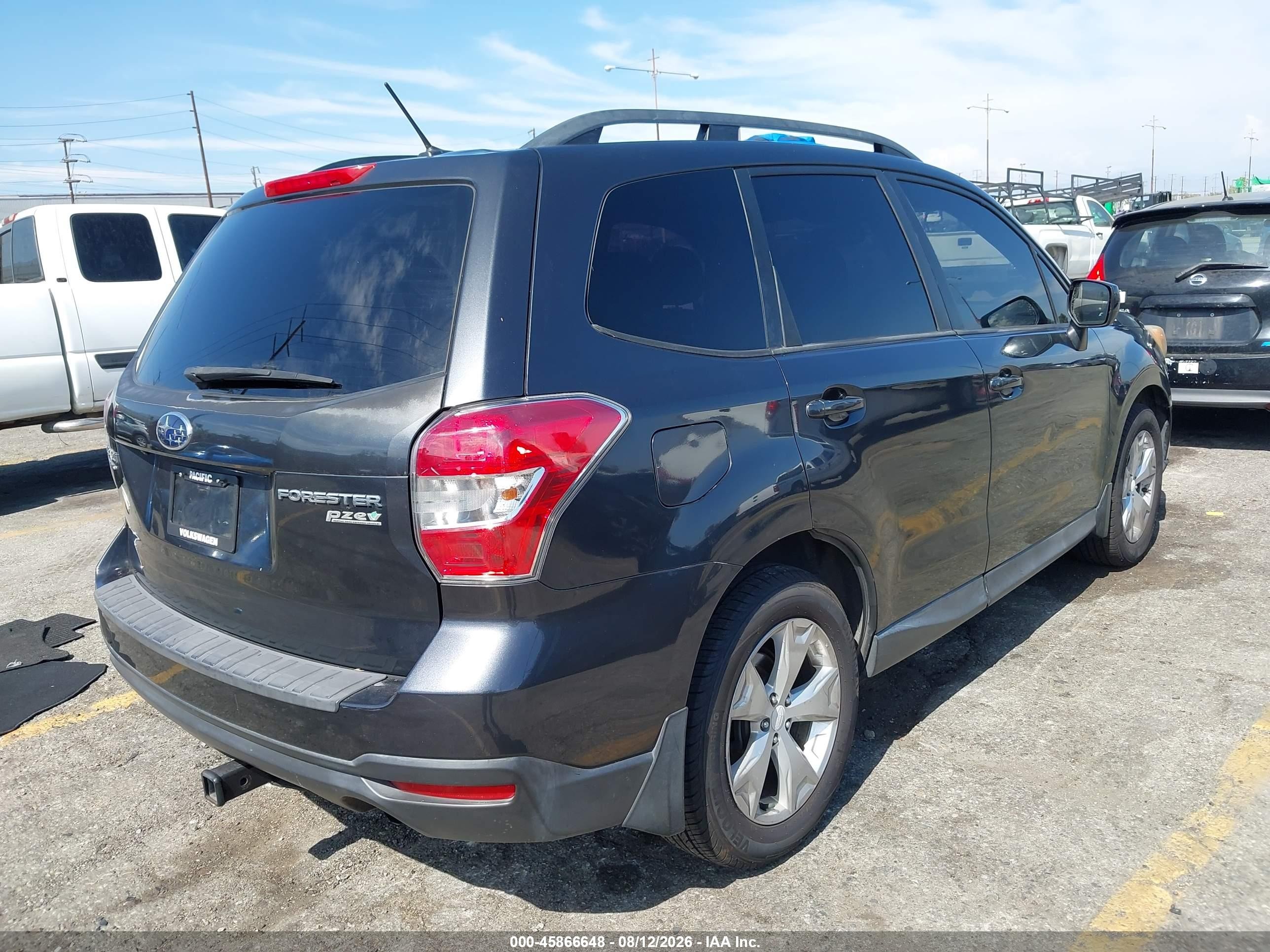 2014 Subaru Forester 2.5i Premium Brown vin: JF2SJAGC2EH427931