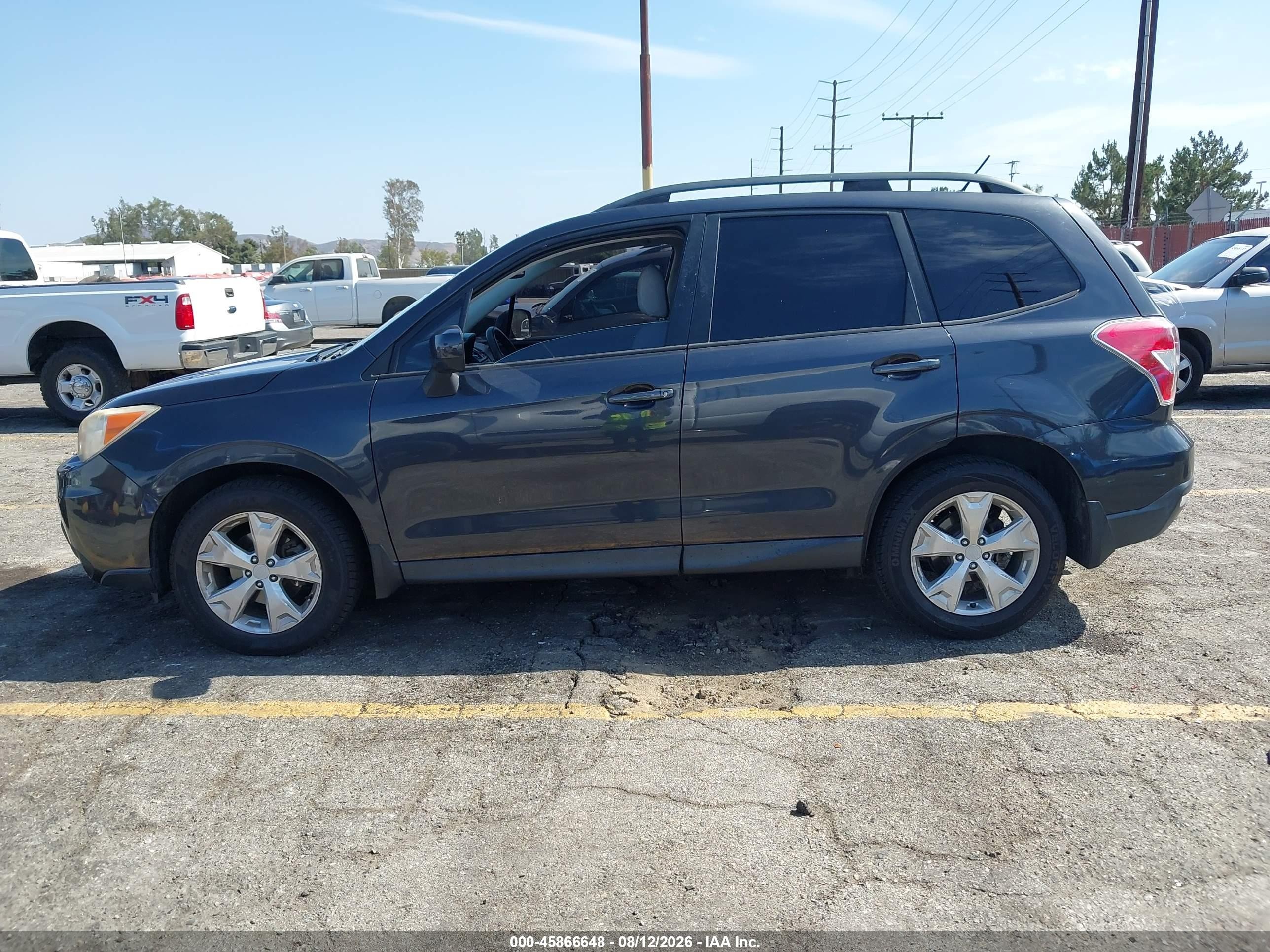 2014 Subaru Forester 2.5i Premium Brown vin: JF2SJAGC2EH427931