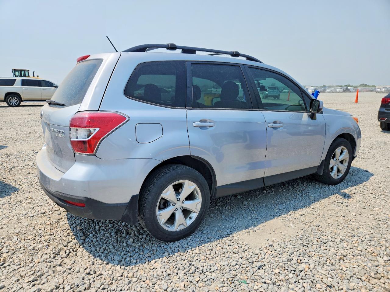 2014 Subaru Forester 2.5i Premium Silver vin: JF2SJAGC2EH528760