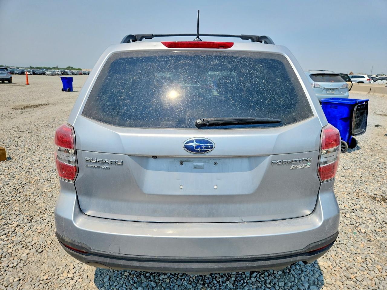 2014 Subaru Forester 2.5i Premium Silver vin: JF2SJAGC2EH528760