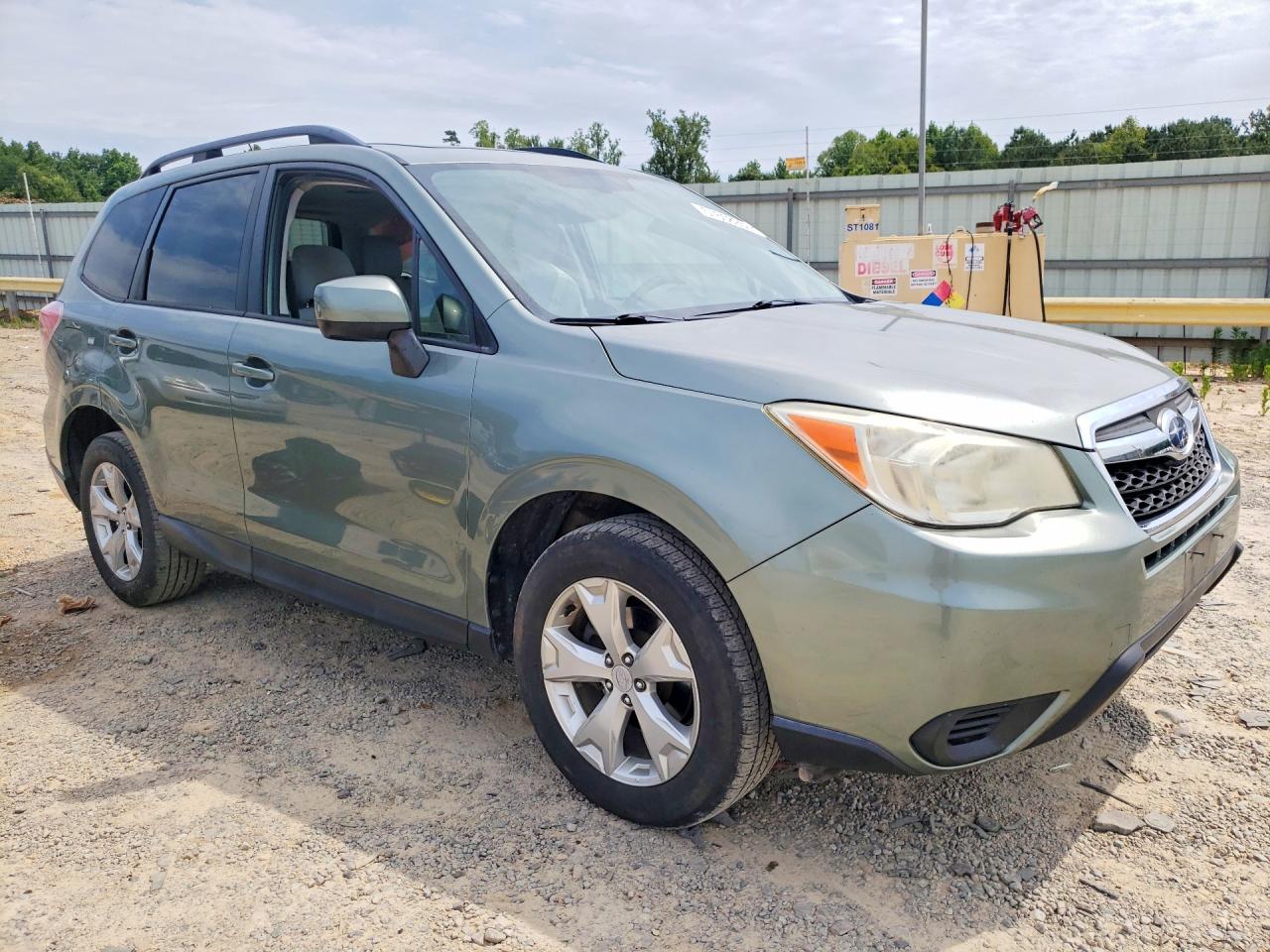 2014 Subaru Forester 2.5i Premium Green vin: JF2SJAGC2EH549950