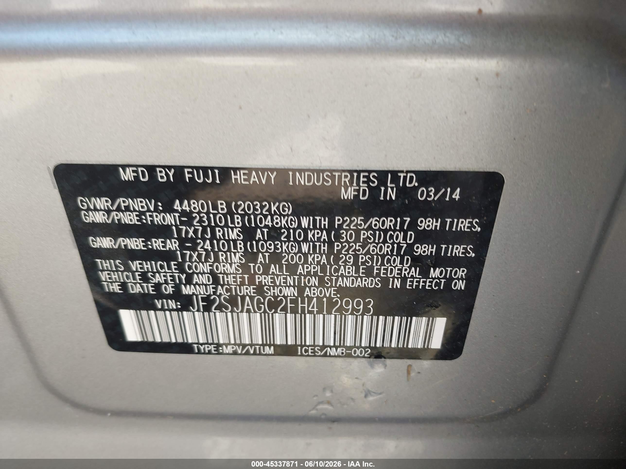 2015 Subaru Forester 2.5i Premium Silver vin: JF2SJAGC2FH412993