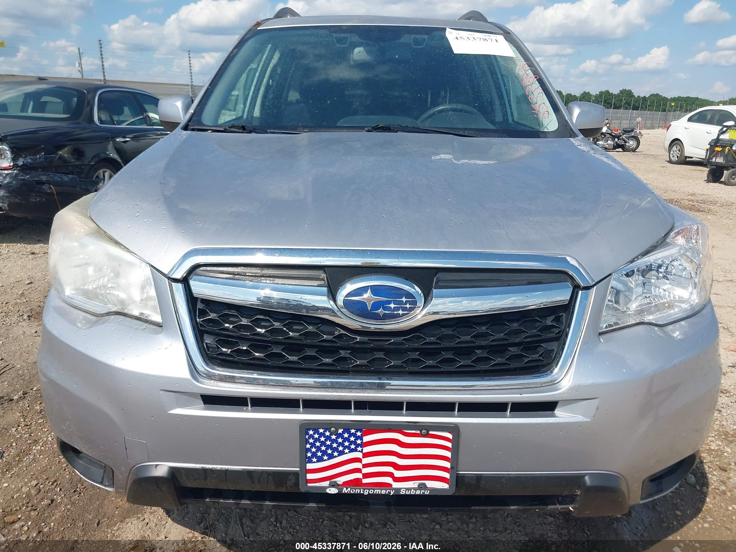 2015 Subaru Forester 2.5i Premium Silver vin: JF2SJAGC2FH412993