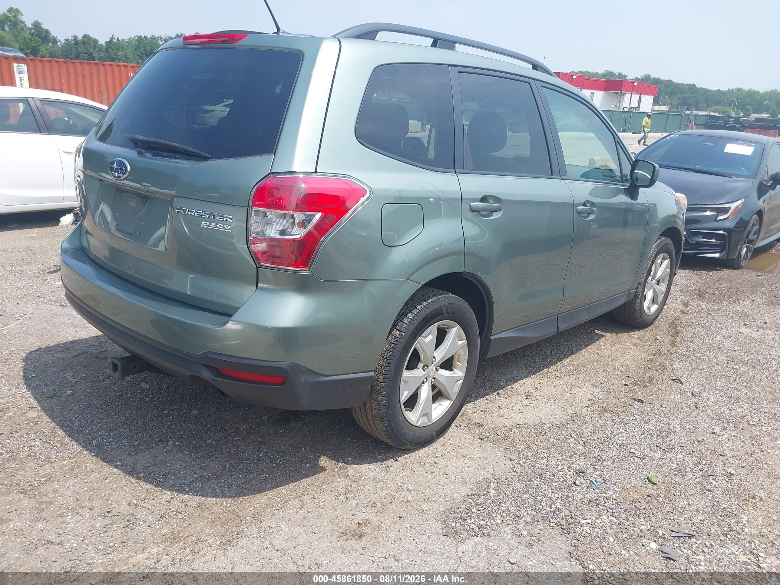 2015 Subaru Forester 2.5i Premium Gray vin: JF2SJAGC2FH562506