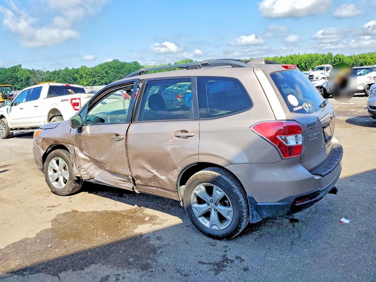 2016 Subaru Forester 2.5i Premium Коричневый vin: JF2SJAGC2GH418522