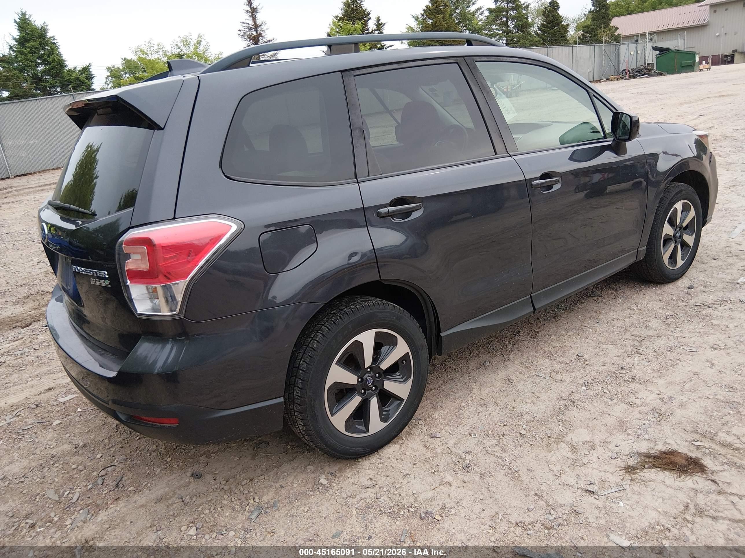 2017 Subaru Forester 2.5i Premium Черный vin: JF2SJAGC2HH474509