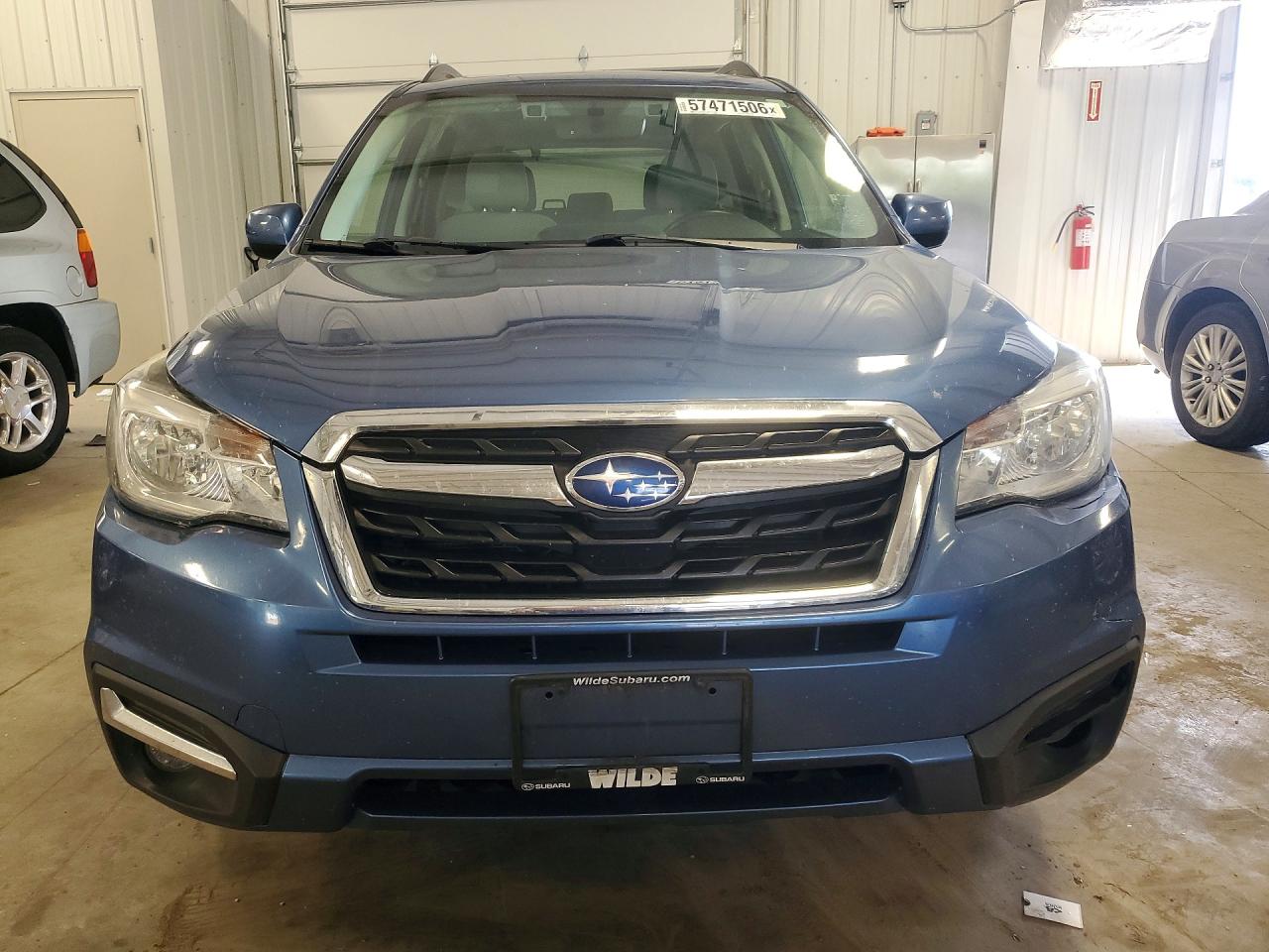 2018 Subaru Forester 2.5i Premium Blue vin: JF2SJAGC2JH407141