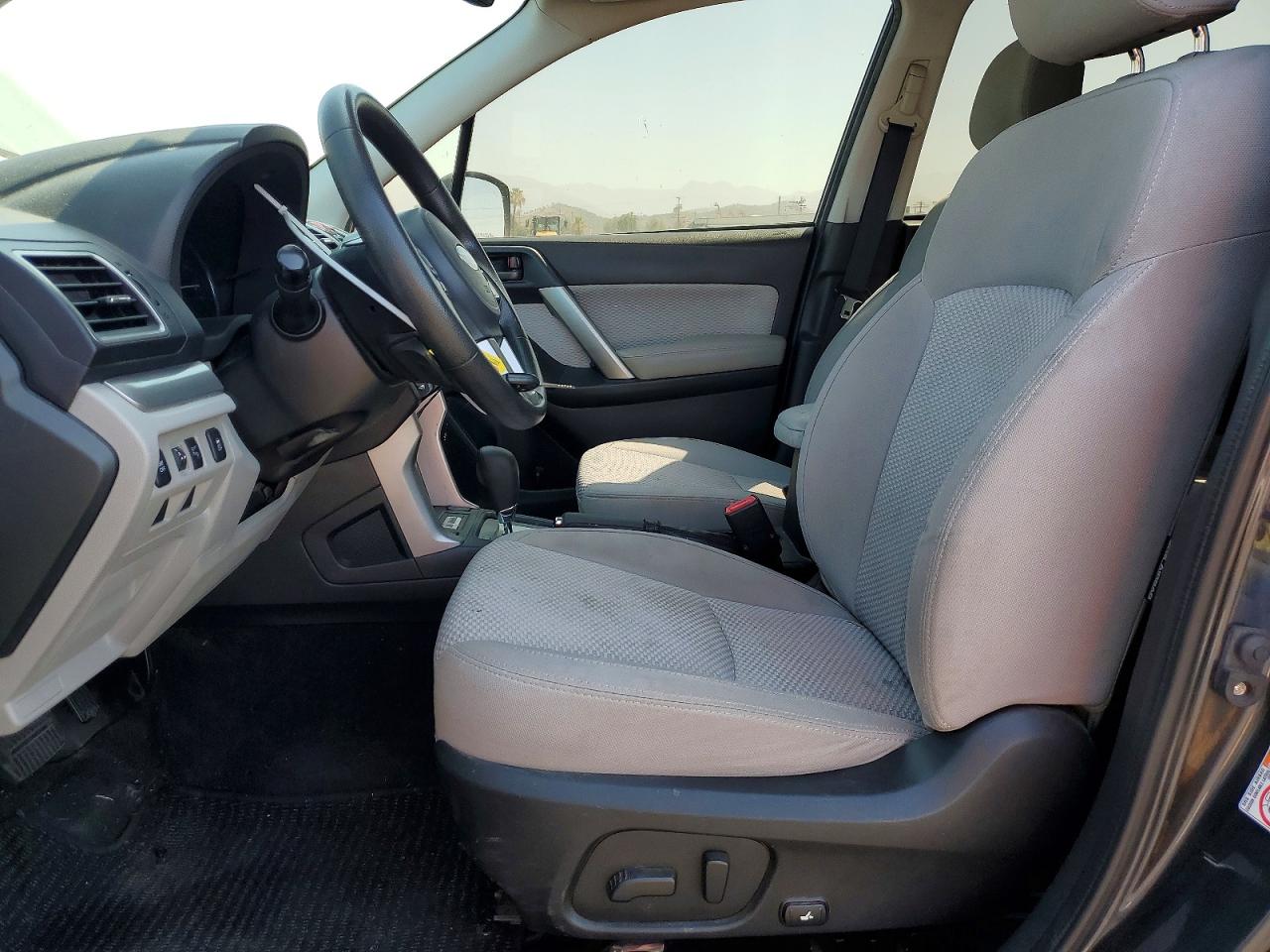 2017 Subaru Forester 2.5i Premium Gray vin: JF2SJAGC3HH443043