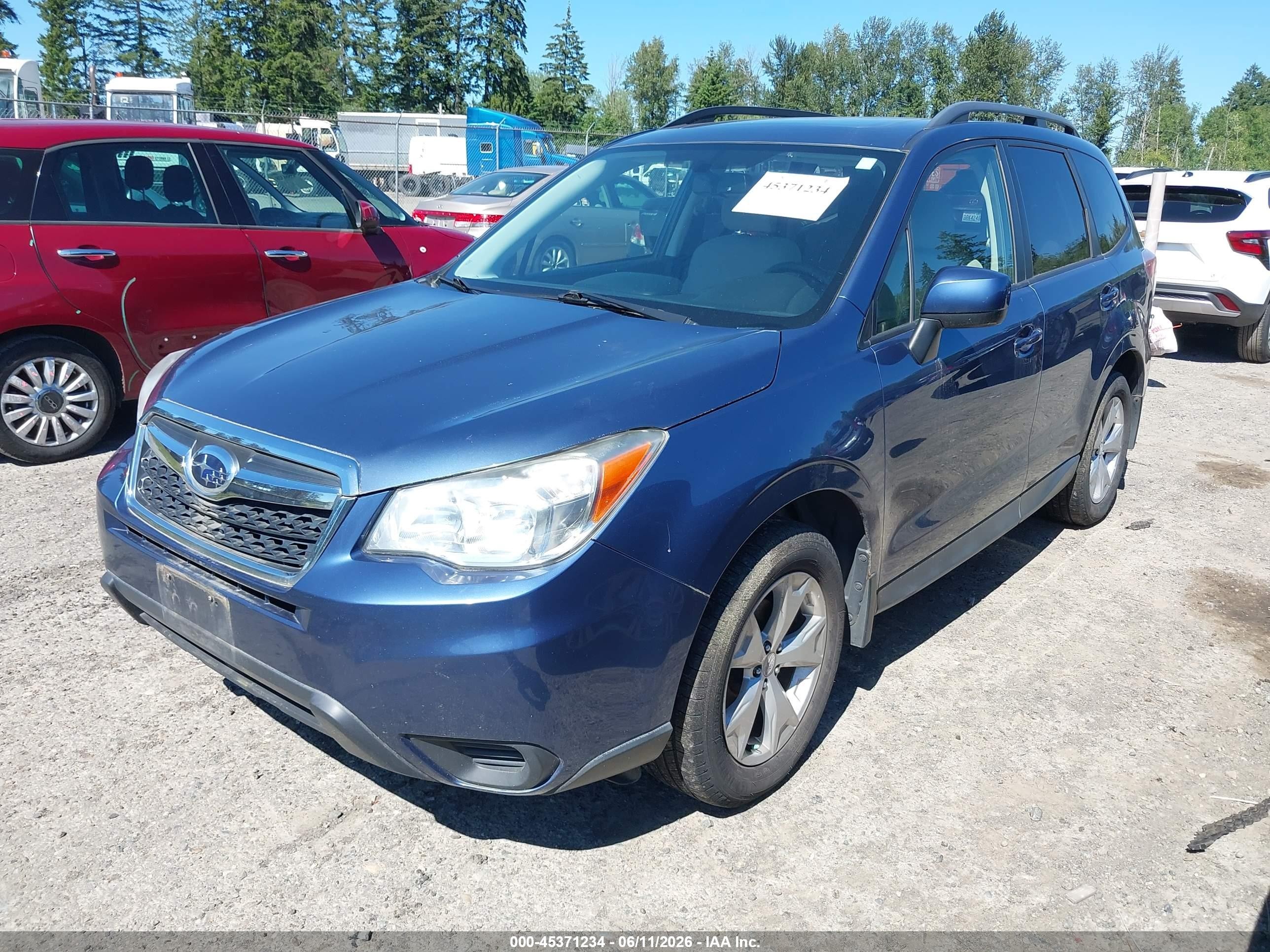 2014 Subaru Forester 2.5i Premium Blue vin: JF2SJAGC4EH402867
