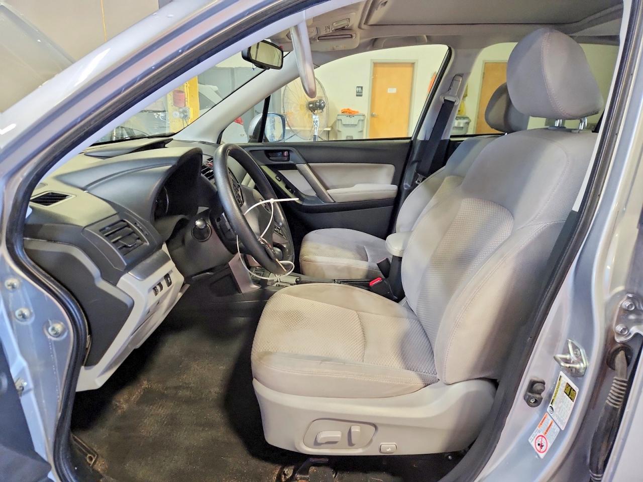 2015 Subaru Forester 2.5i Premium Blue vin: JF2SJAGC4FH403292