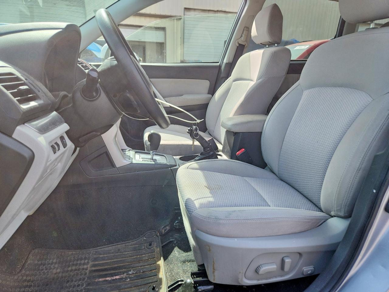2015 Subaru Forester 2.5i Premium Silver vin: JF2SJAGC4FH841343