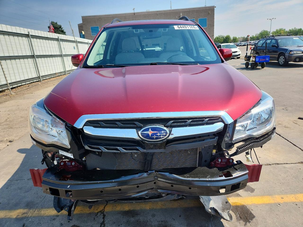 2018 Subaru Forester 2.5i Premium Burgundy vin: JF2SJAGC4JH544663