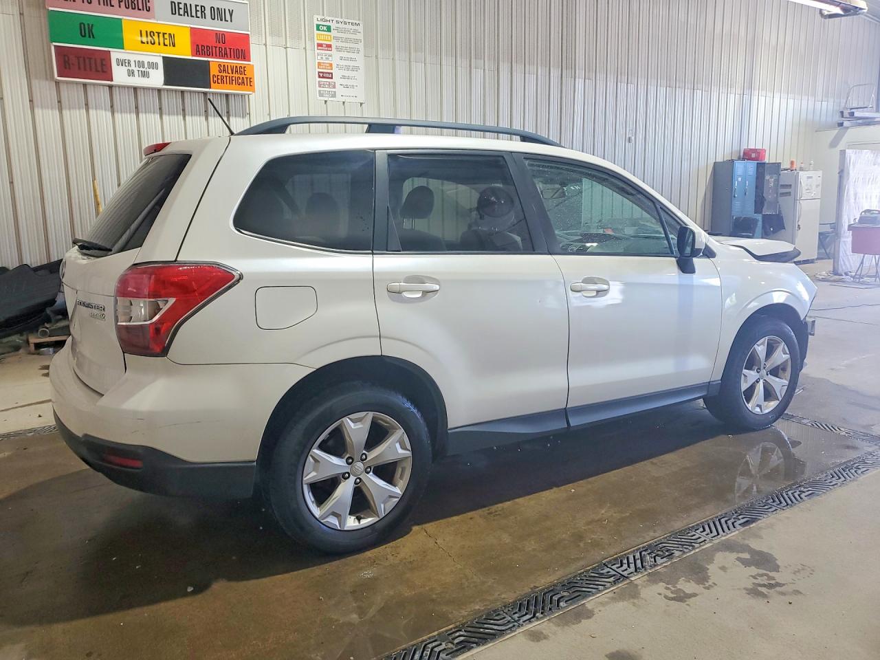 2014 Subaru Forester 2.5i Premium White vin: JF2SJAGC5EH492501