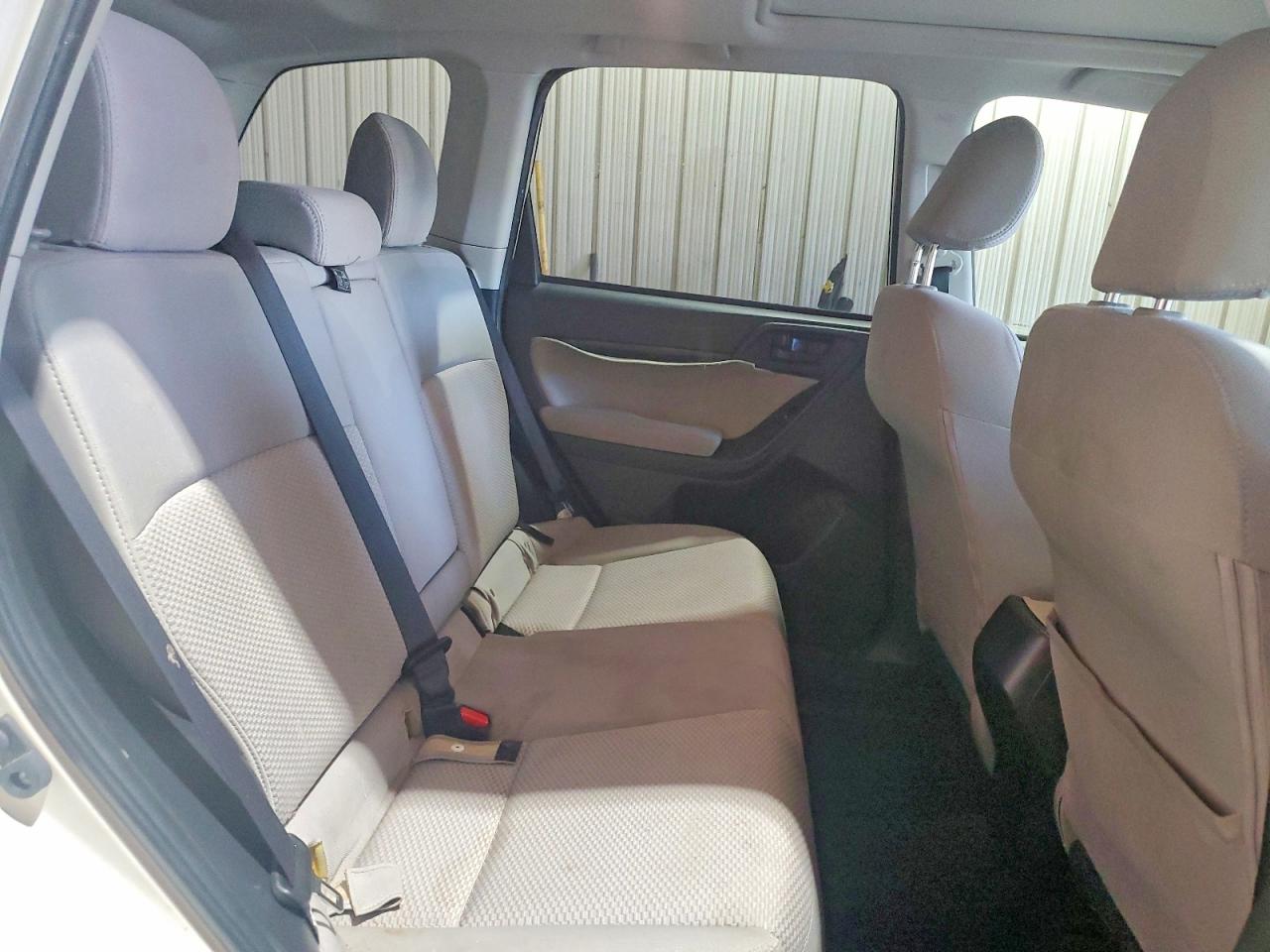 2014 Subaru Forester 2.5i Premium White vin: JF2SJAGC5EH492501