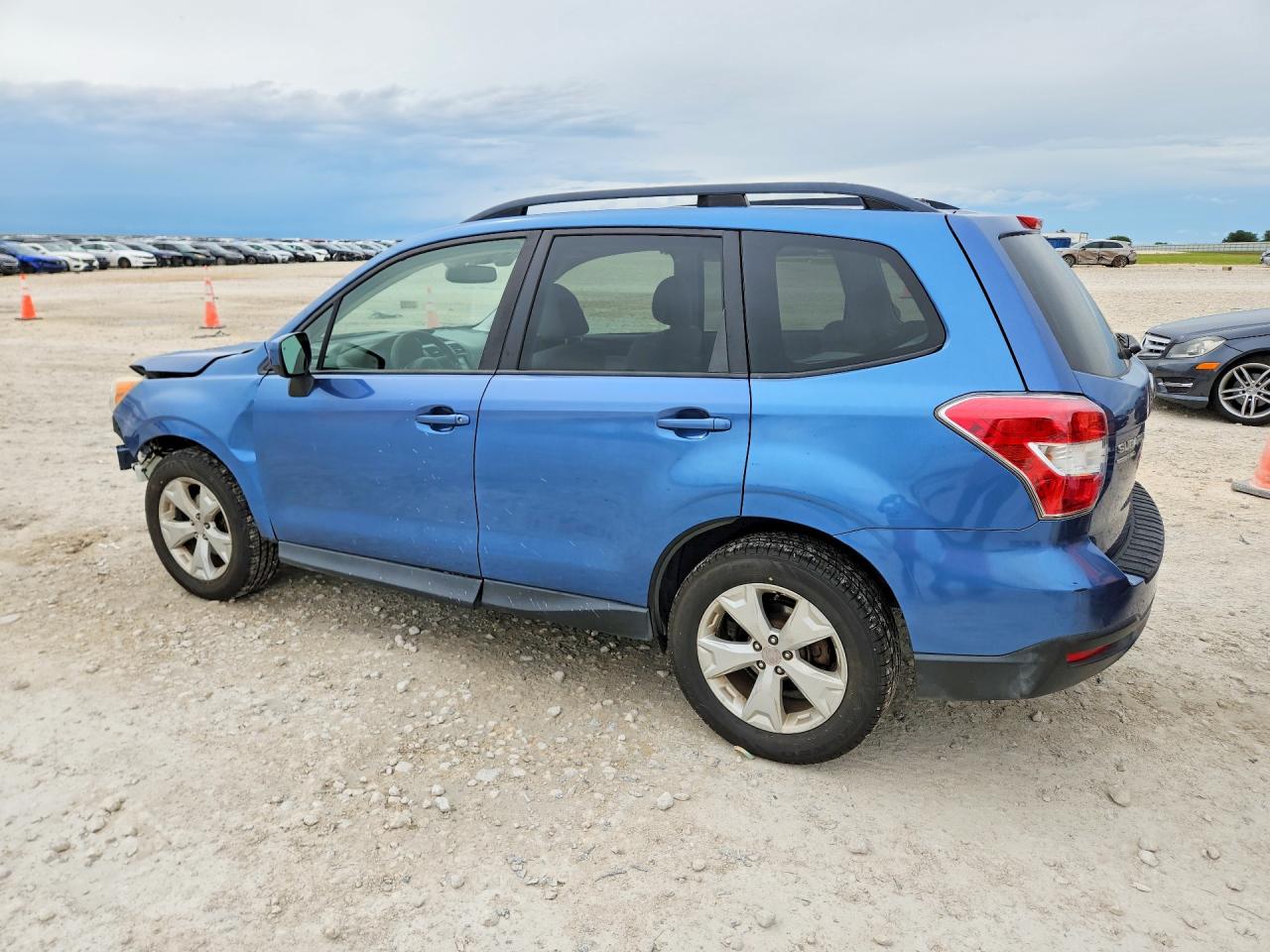 2015 Subaru Forester 2.5i Premium Blue vin: JF2SJAGC5FH556845