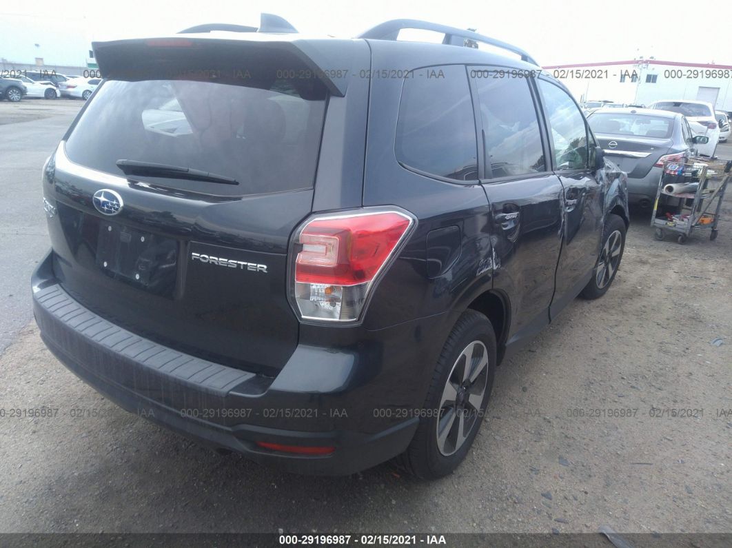 2018 Subaru Forester Premium Серый vin: JF2SJAGC5JH601307