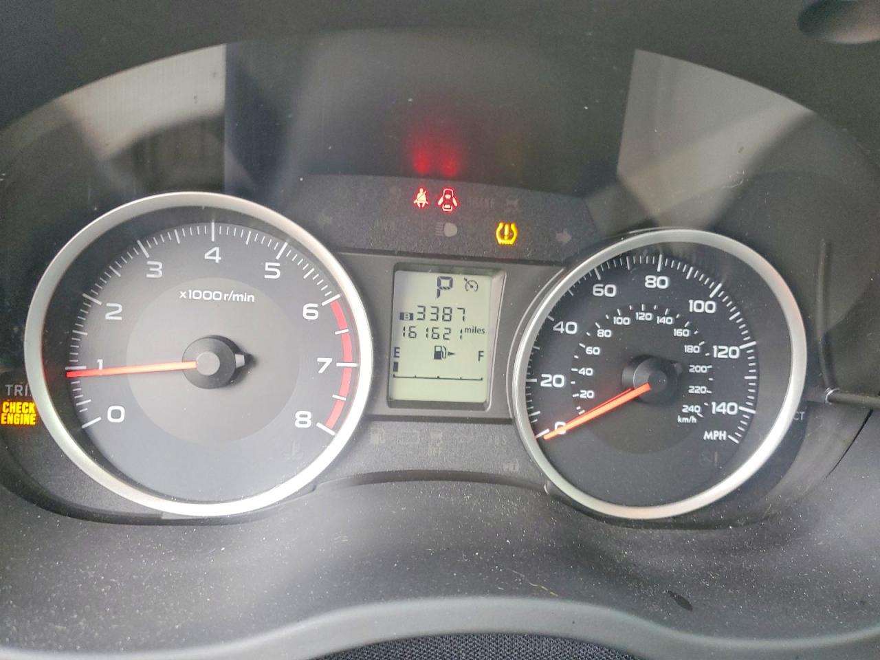 2014 Subaru Forester 2.5i Premium Серебряный vin: JF2SJAGC6EH453917