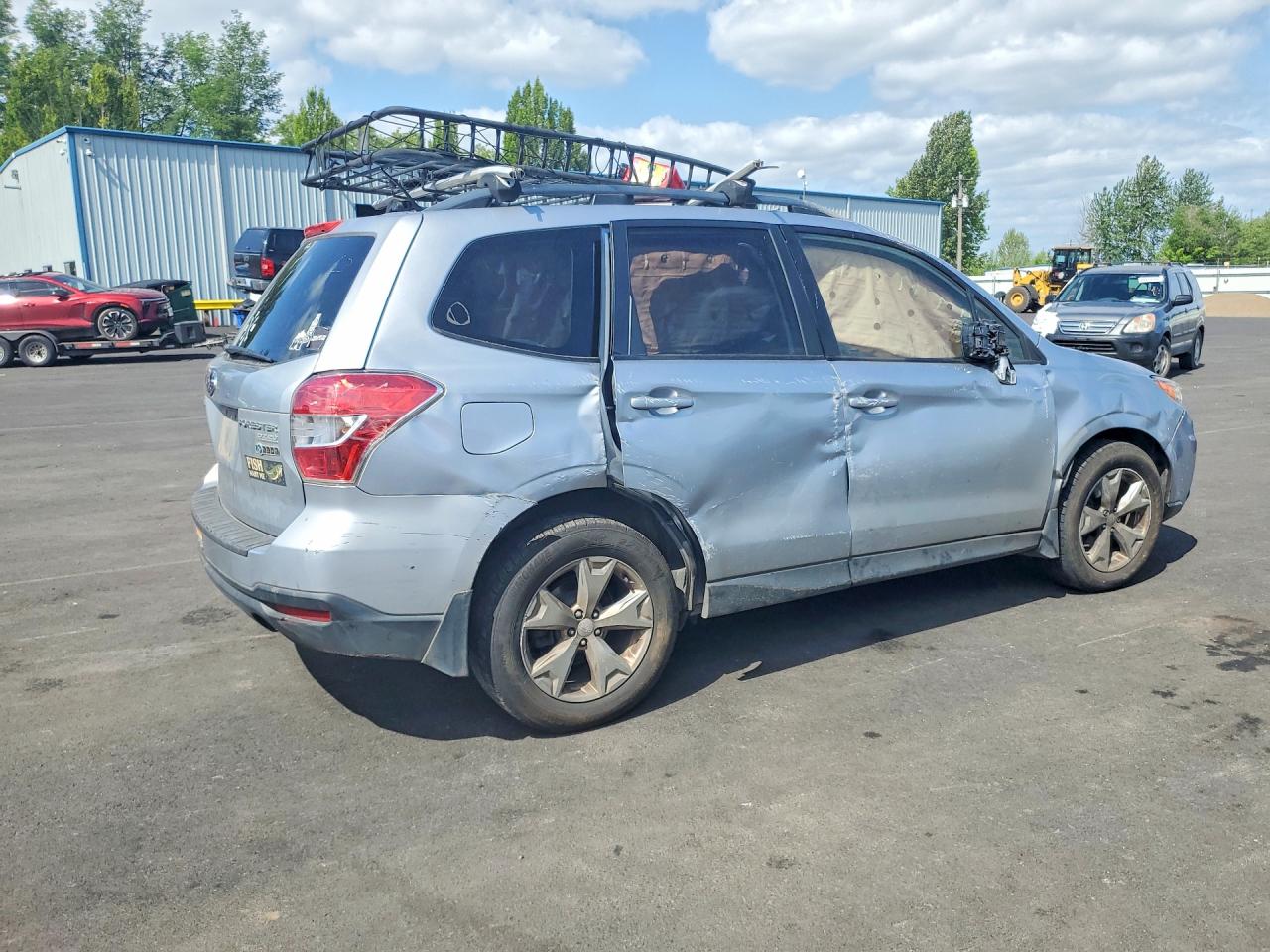 2014 Subaru Forester 2.5i Premium Серебряный vin: JF2SJAGC6EH538899