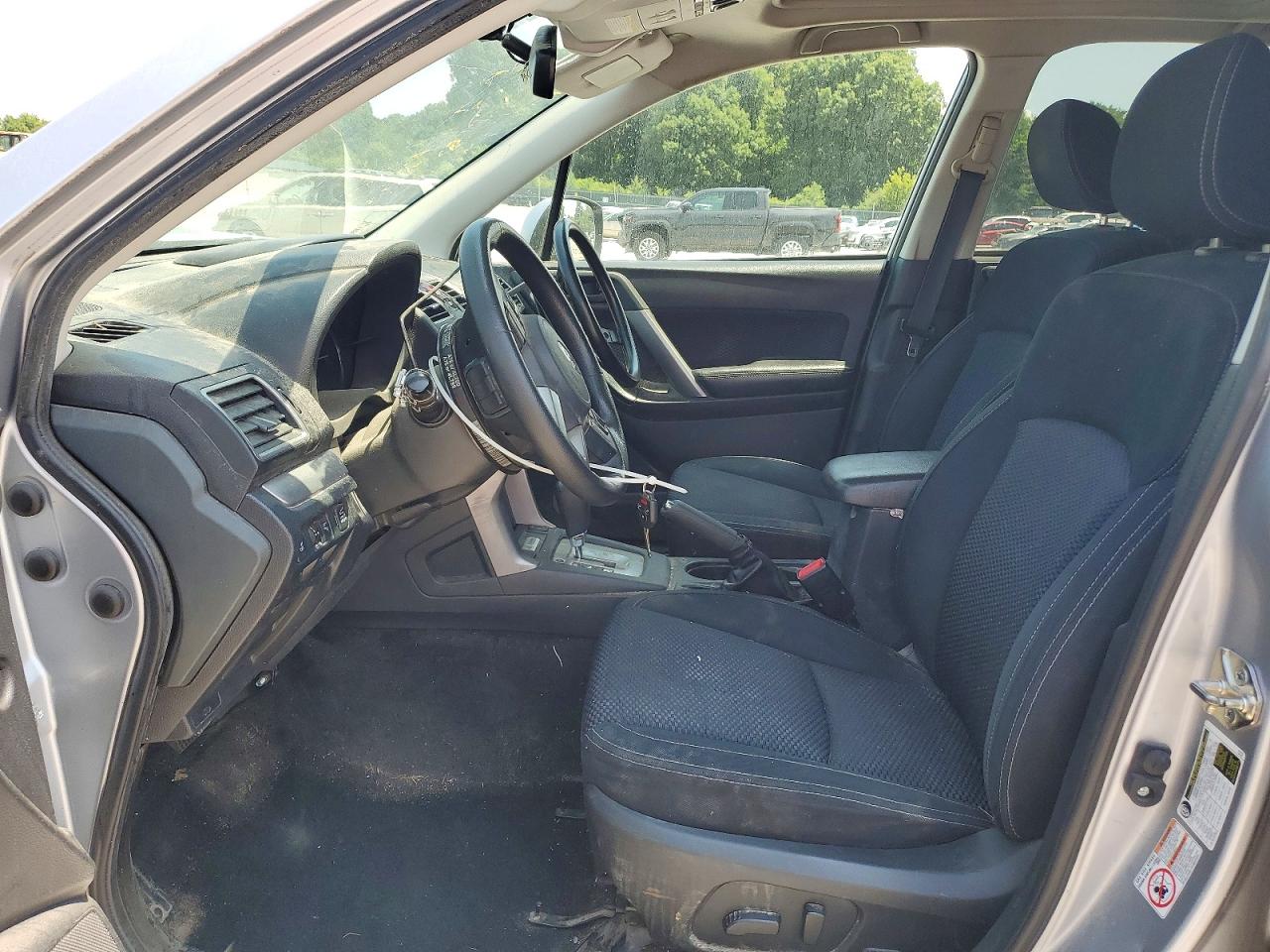 2017 Subaru Forester 2.5i Premium Silver vin: JF2SJAGC6HH437186
