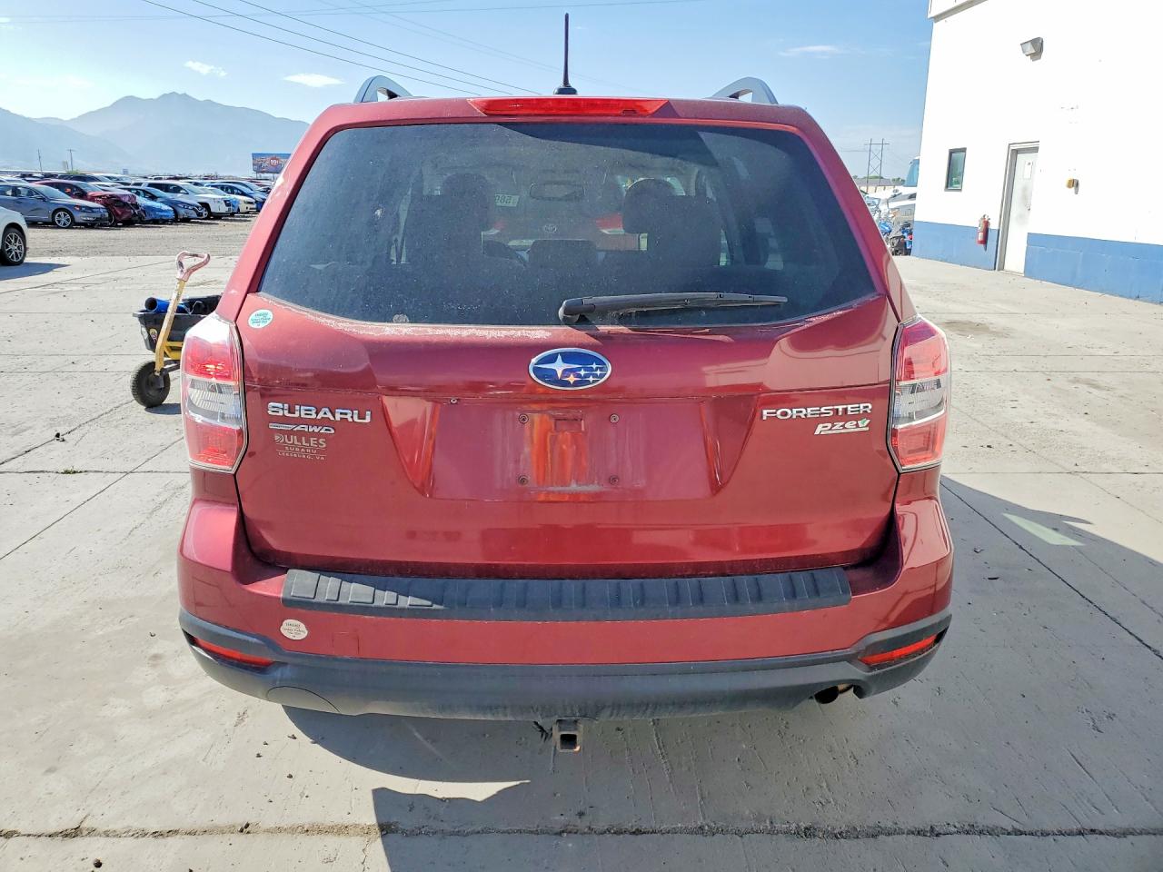 2015 Subaru Forester 2.5i Premium Maroon vin: JF2SJAGC7FH828473
