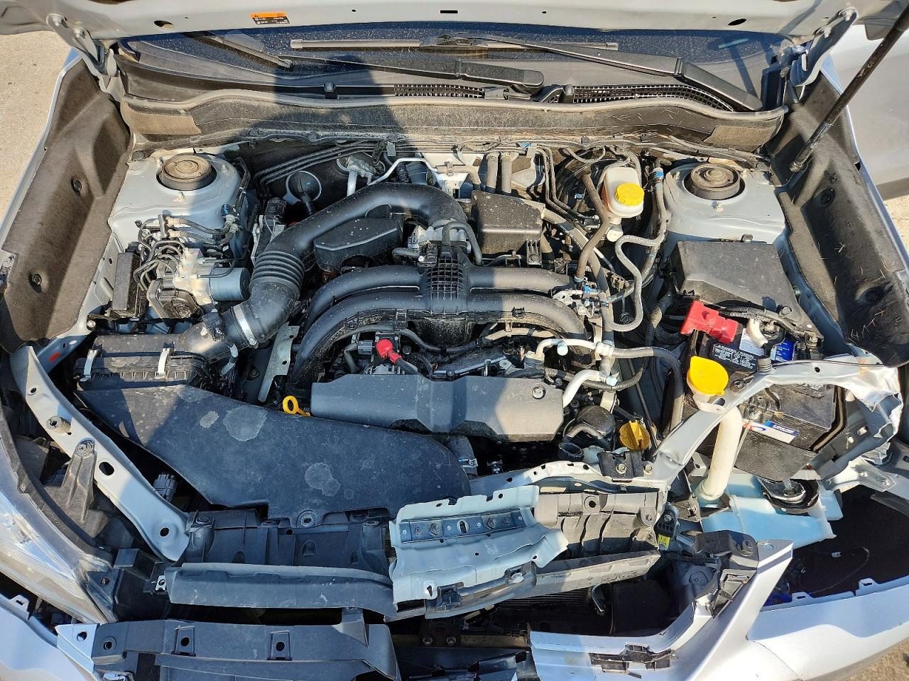 2018 Subaru Forester 2.5i Premium Серебряный vin: JF2SJAGC7JH495698