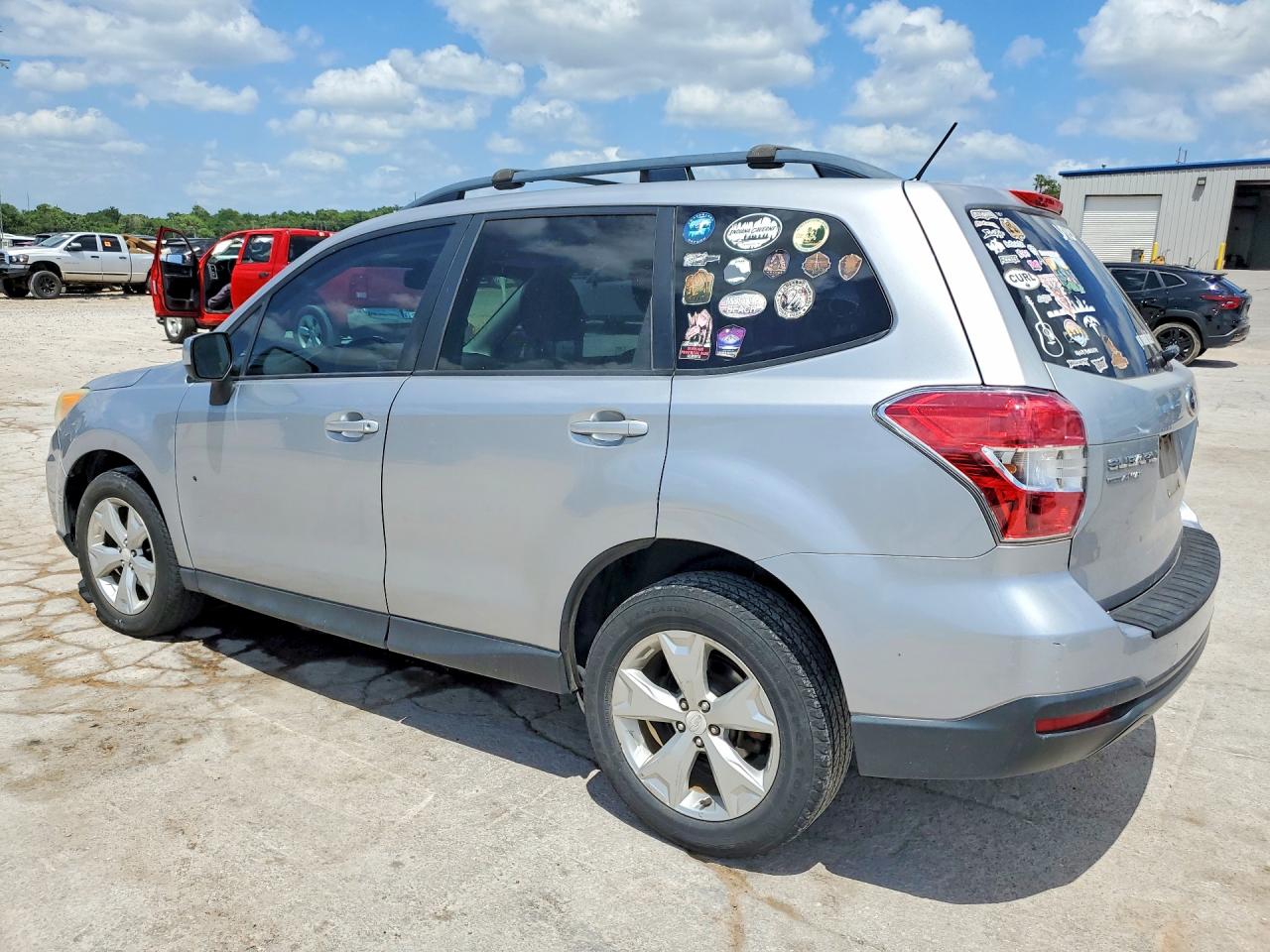 2014 Subaru Forester 2.5i Premium Silver vin: JF2SJAGC8EH481802