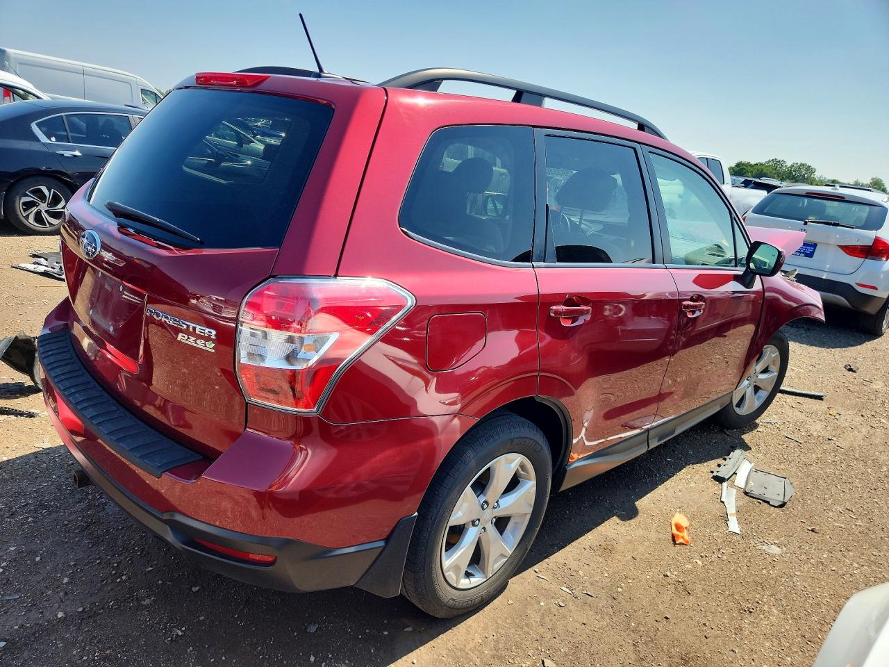 2015 Subaru Forester 2.5i Premium Красный vin: JF2SJAGC8FH560582