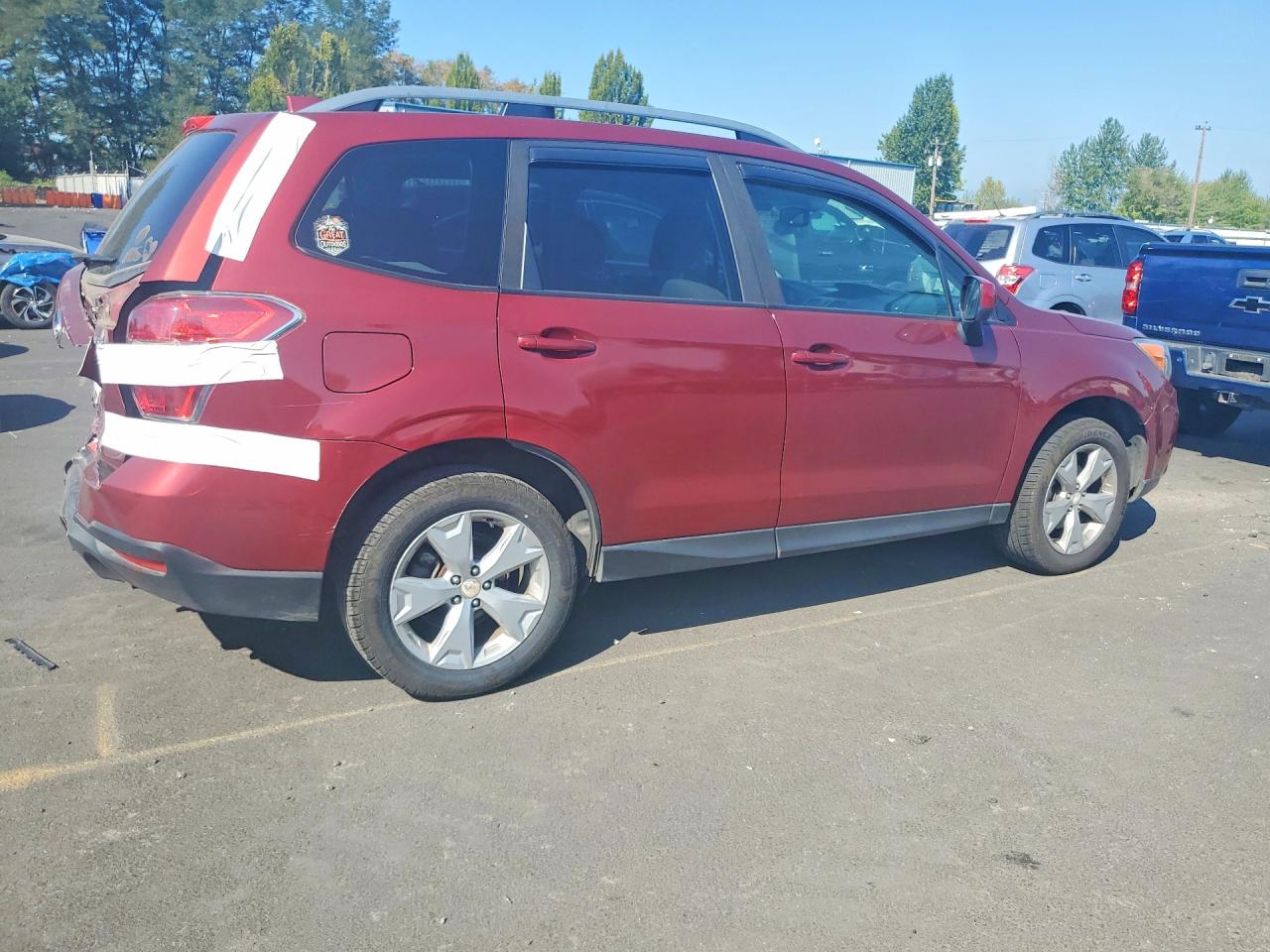 2016 Subaru Forester 2.5i Premium Темно-бордовый vin: JF2SJAGC8GH568599