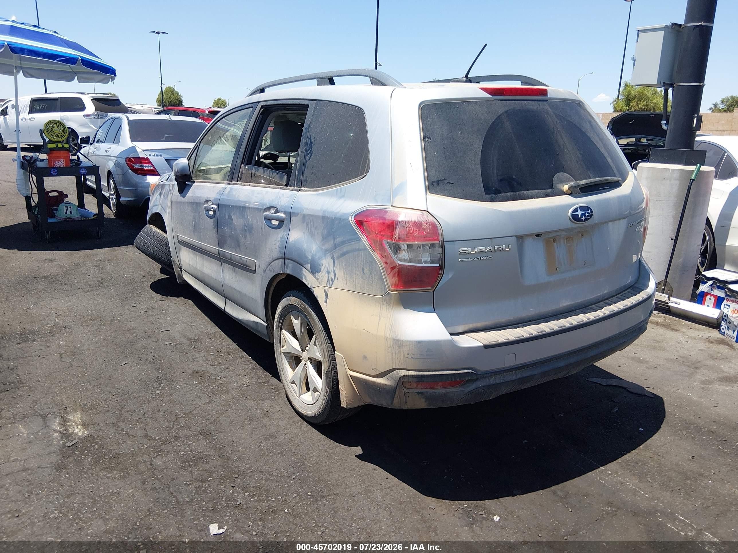 2015 Subaru Forester 2.5i Premium Silver vin: JF2SJAGC9FH596376