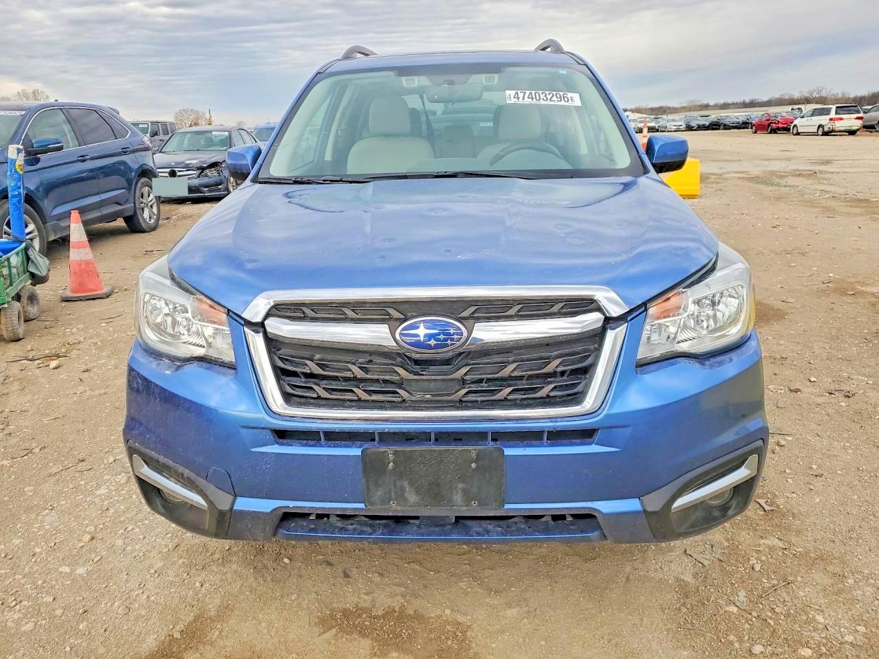 2018 Subaru Forester 2.5i Premium Blue vin: JF2SJAGC9JH546652