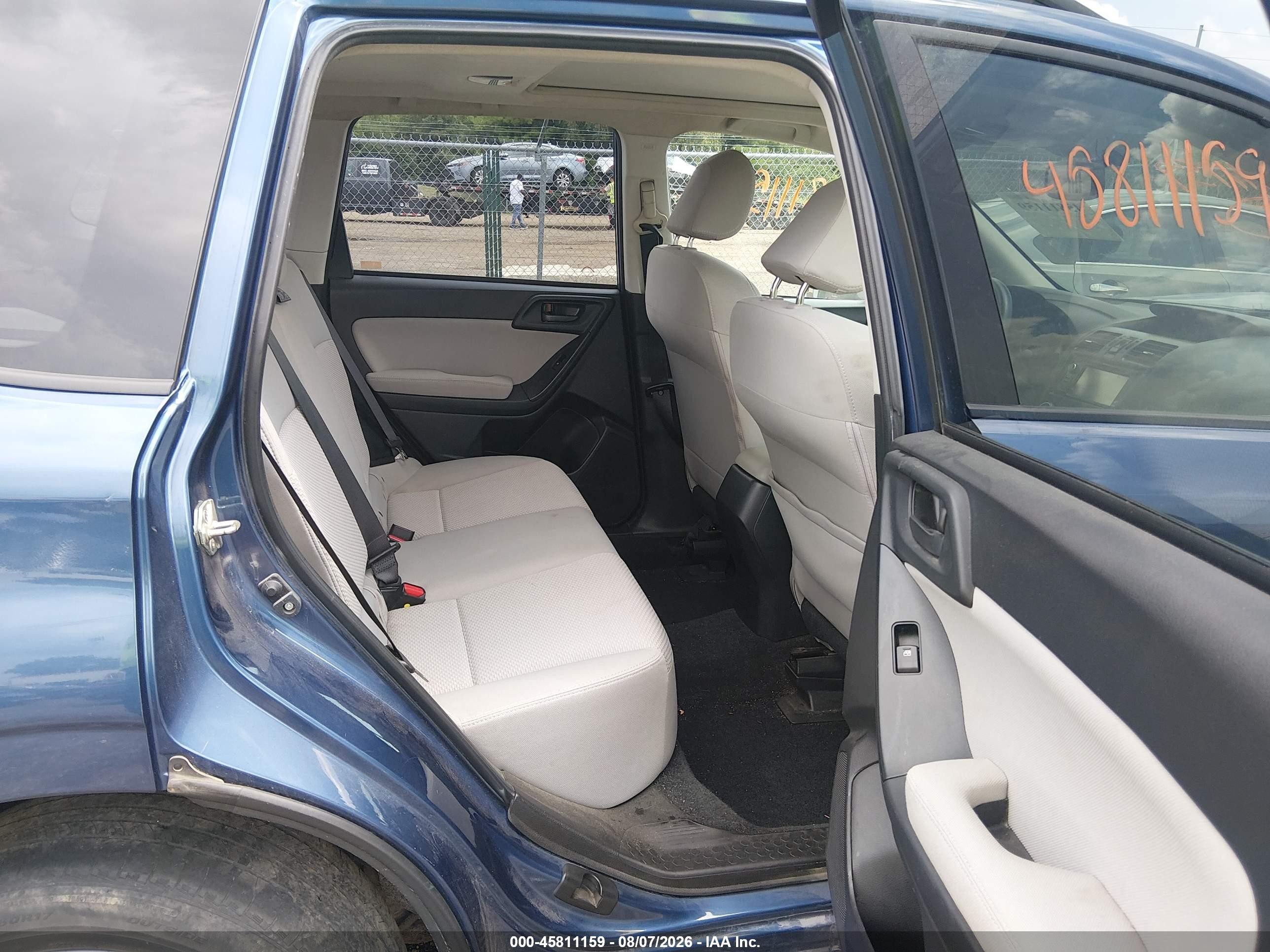 2014 Subaru Forester 2.5i Premium Blue vin: JF2SJAGCXEH502987