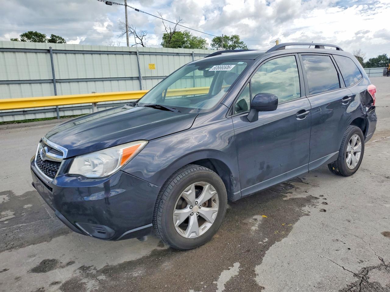 2015 Subaru Forester 2.5i Premium Gray vin: JF2SJAGCXFH538759