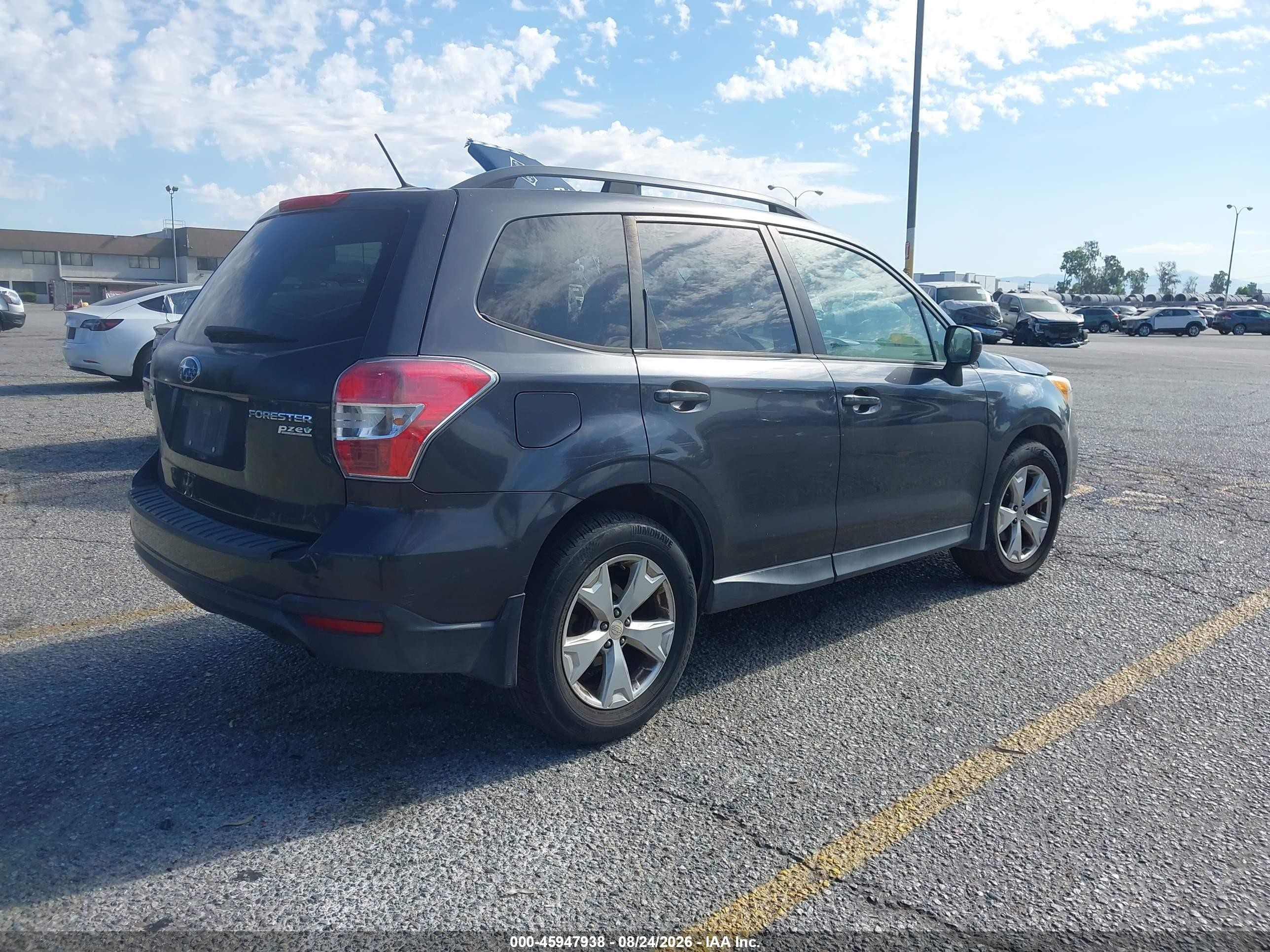 2015 Subaru Forester 2.5i Premium Black vin: JF2SJAGCXFH804068