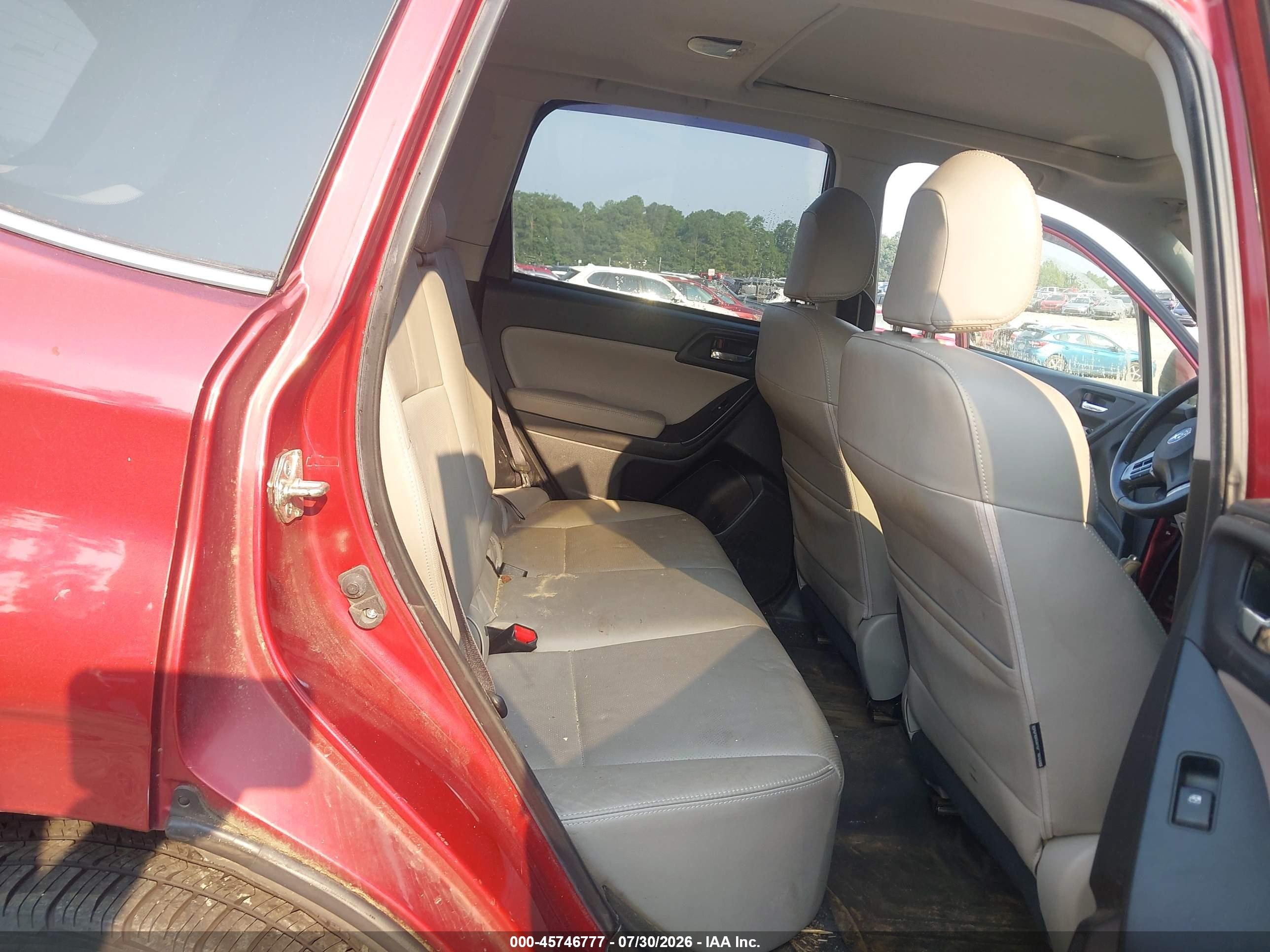 2014 Subaru Forester 2.5i Limited Red vin: JF2SJAHC0EH501409