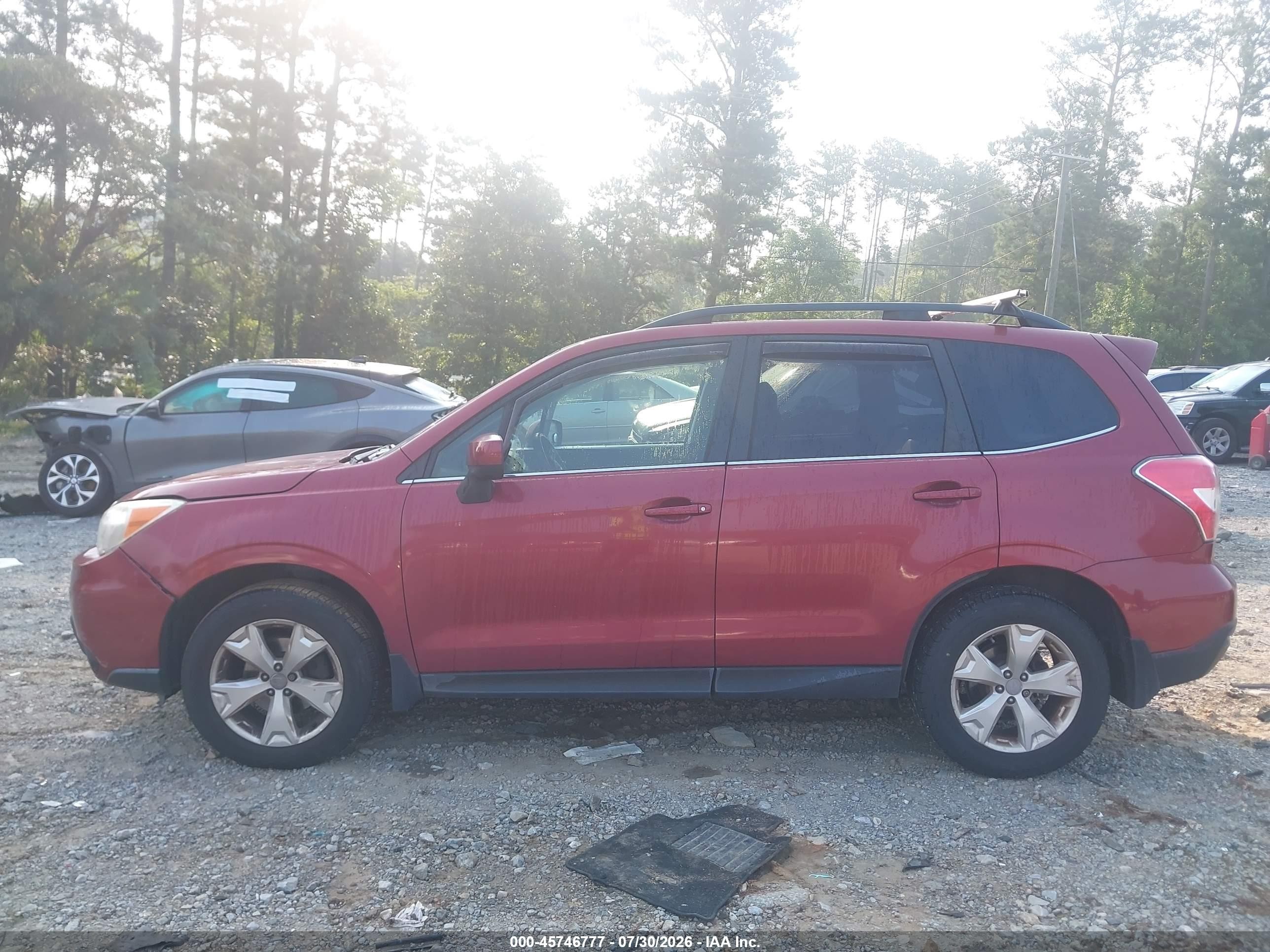 2014 Subaru Forester 2.5i Limited Red vin: JF2SJAHC0EH501409