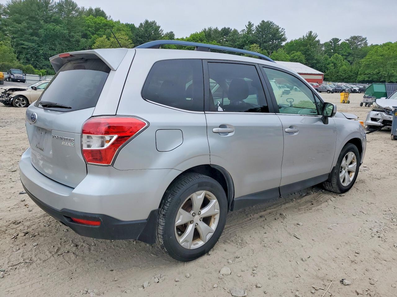 2014 Subaru Forester 2.5i Limited Silver vin: JF2SJAHC0EH554028