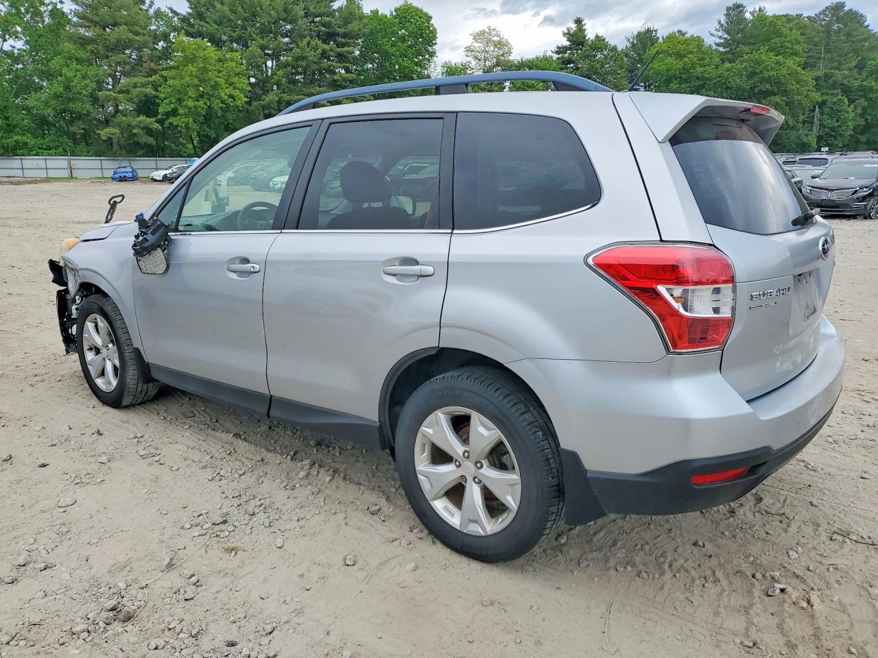 2014 Subaru Forester 2.5i Limited Silver vin: JF2SJAHC0EH554028
