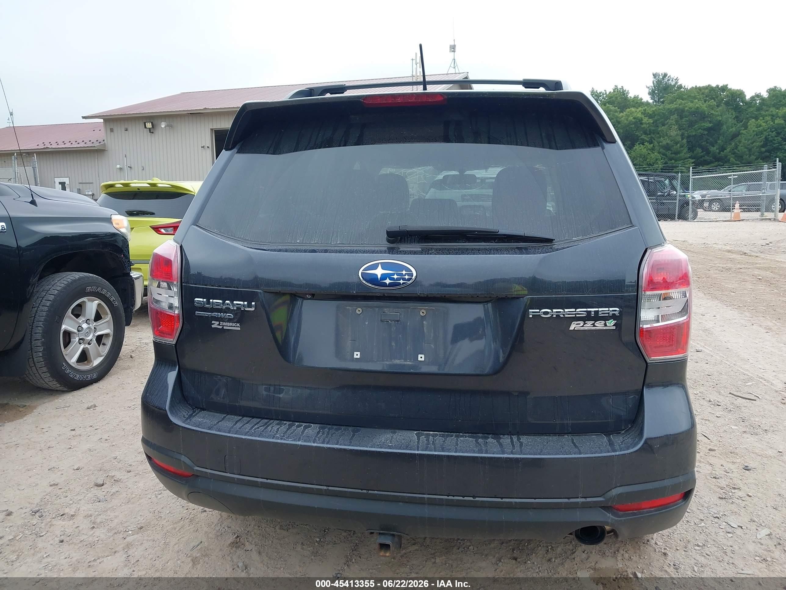 2015 Subaru Forester 2.5i Limited Черный vin: JF2SJAHC0FH406401