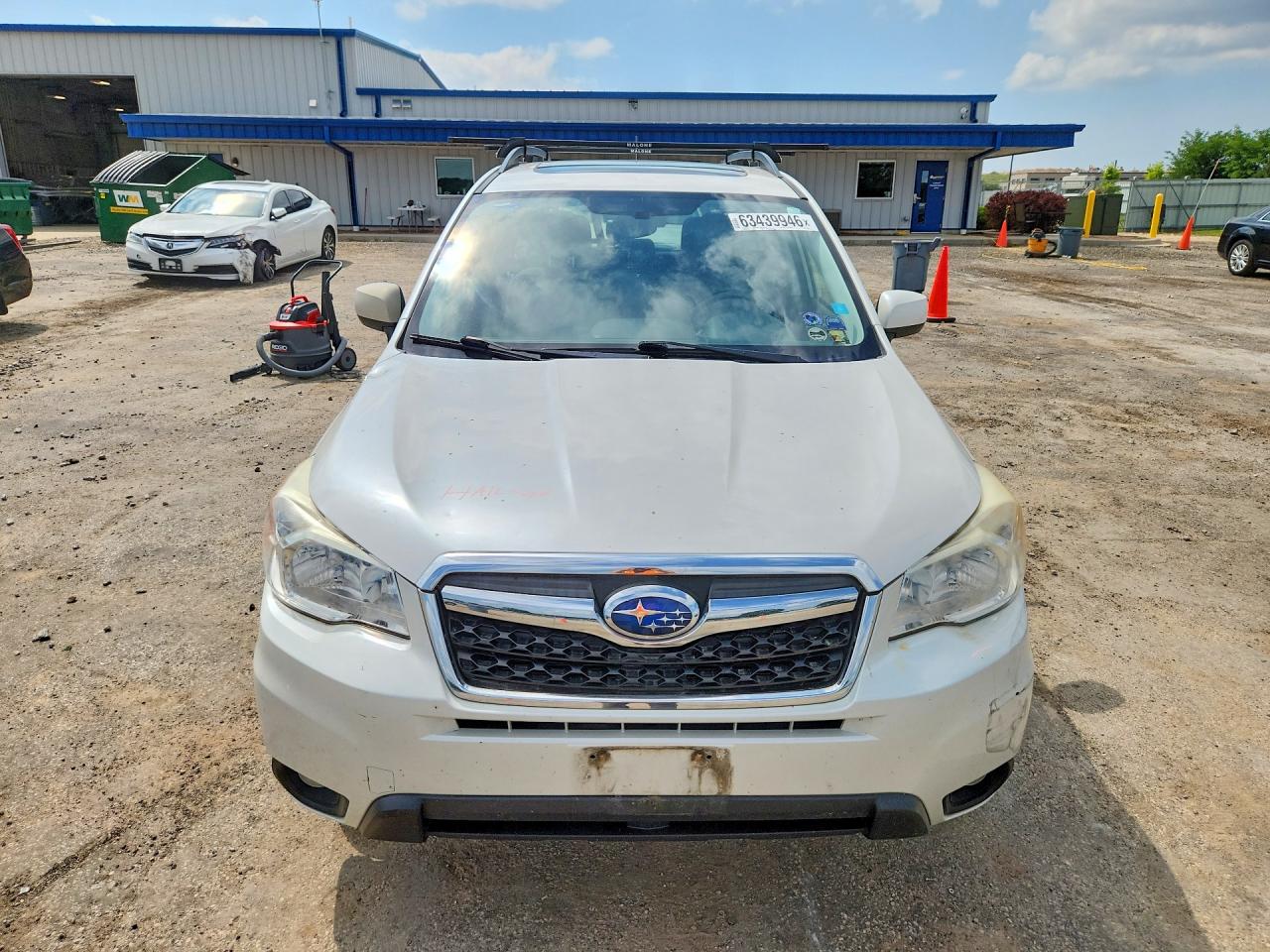 2015 Subaru Forester 2.5i Limited White vin: JF2SJAHC0FH444775
