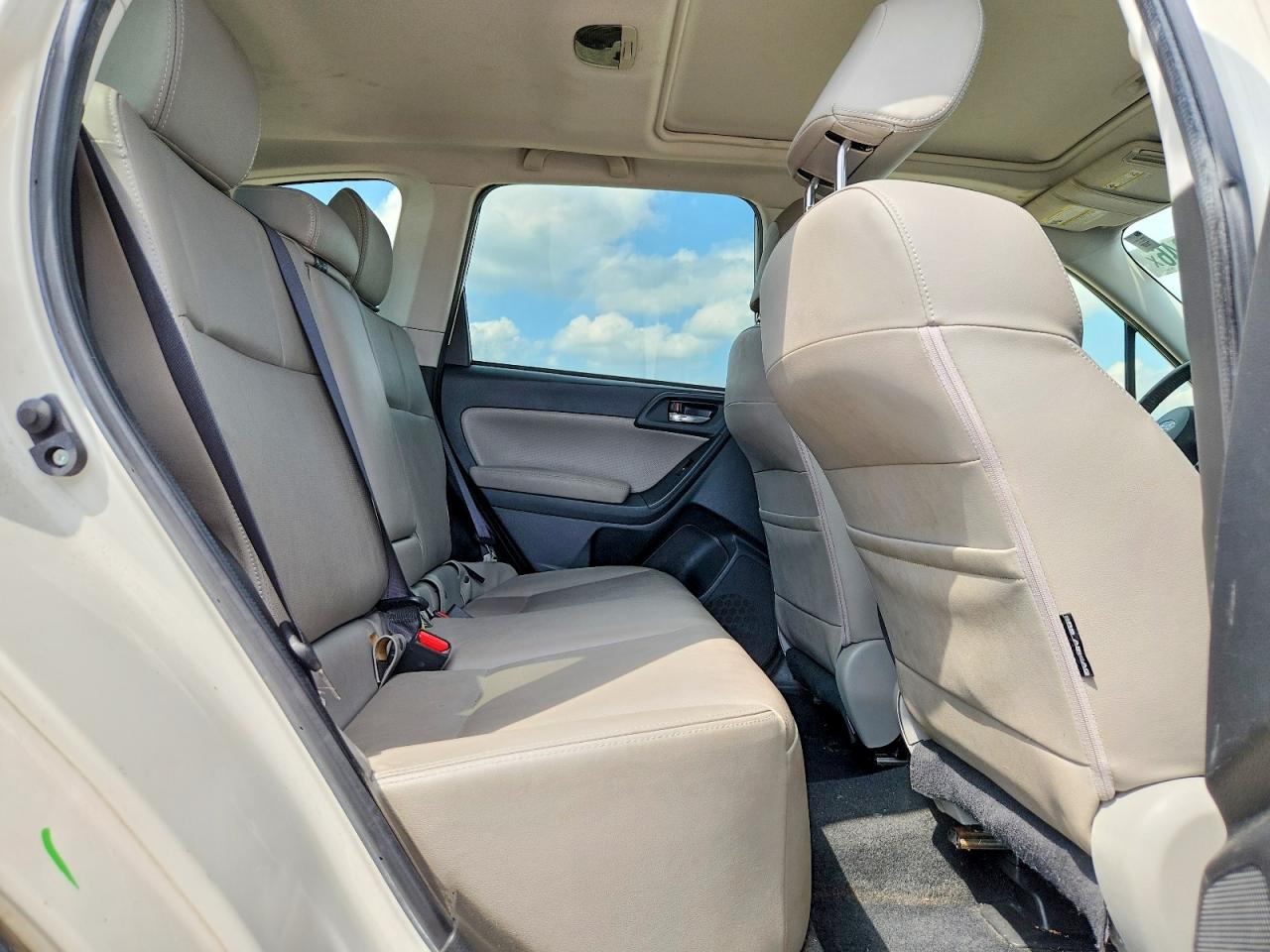 2015 Subaru Forester 2.5i Limited White vin: JF2SJAHC0FH444775